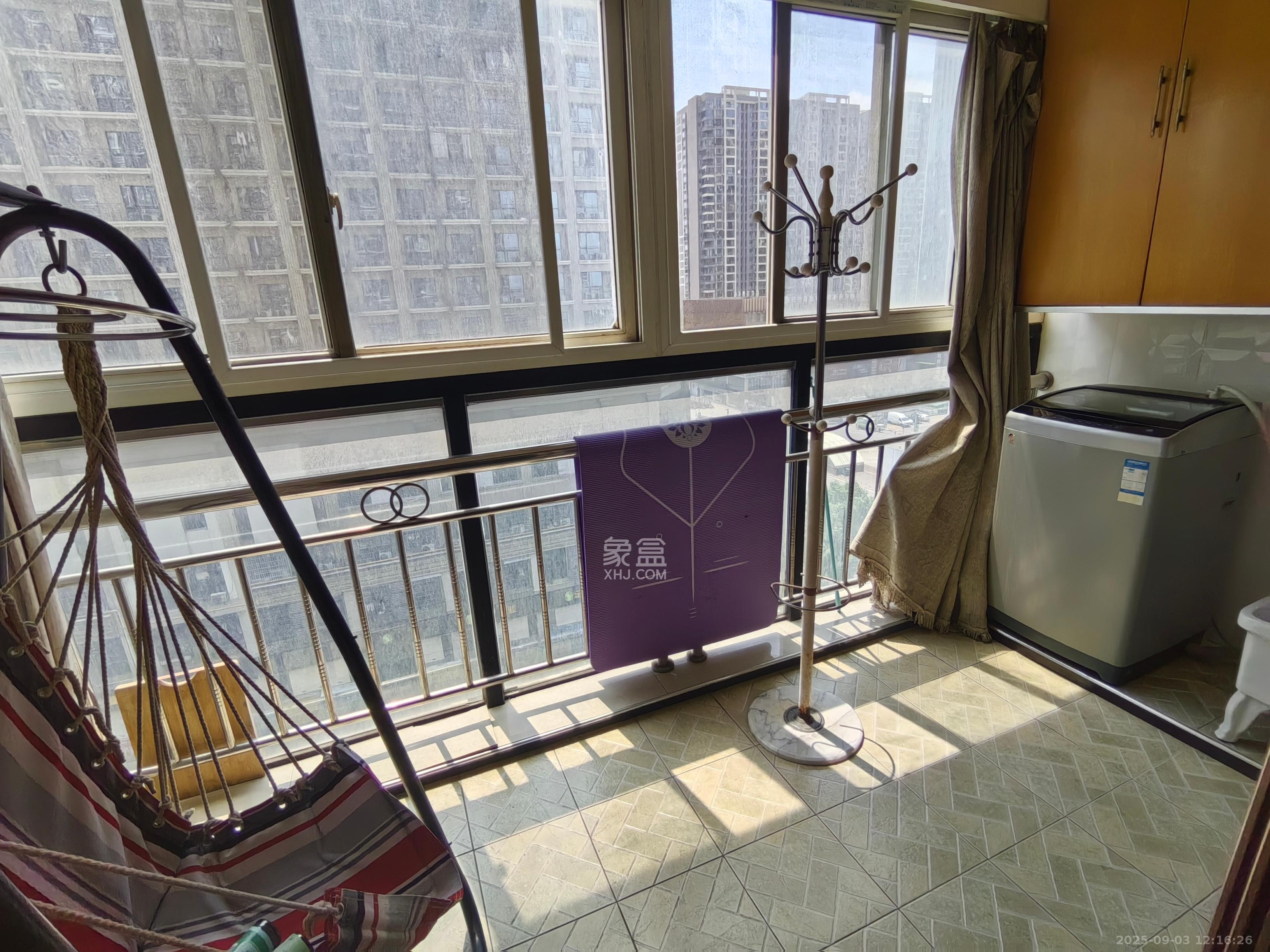 尚都花园城 2室2厅1卫 1600.0元/月 尚都花园城 2室2厅1卫 1600.0元/月室内图