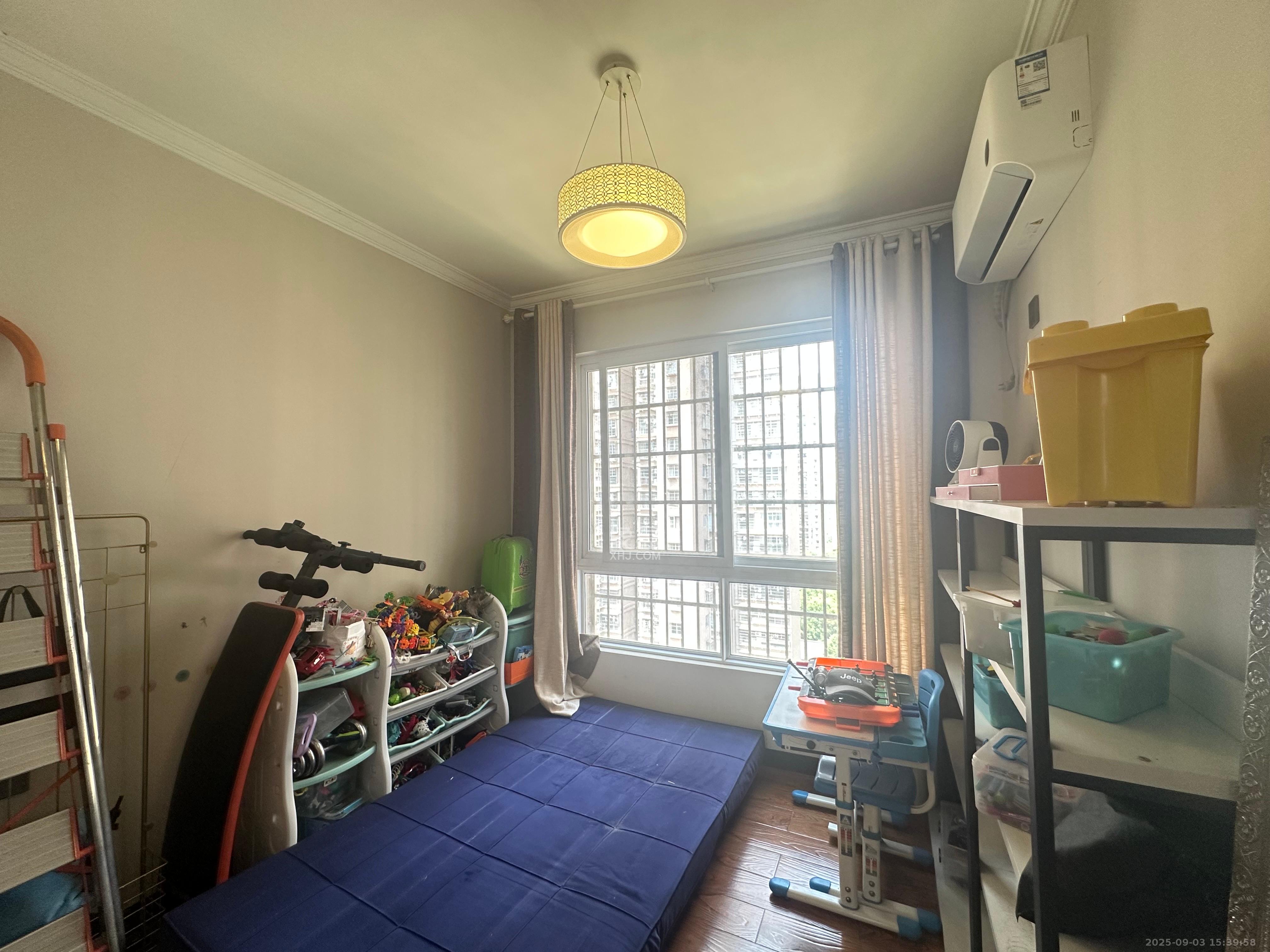 泊林晶城  3室2厅2卫    2600.0元/月室内图