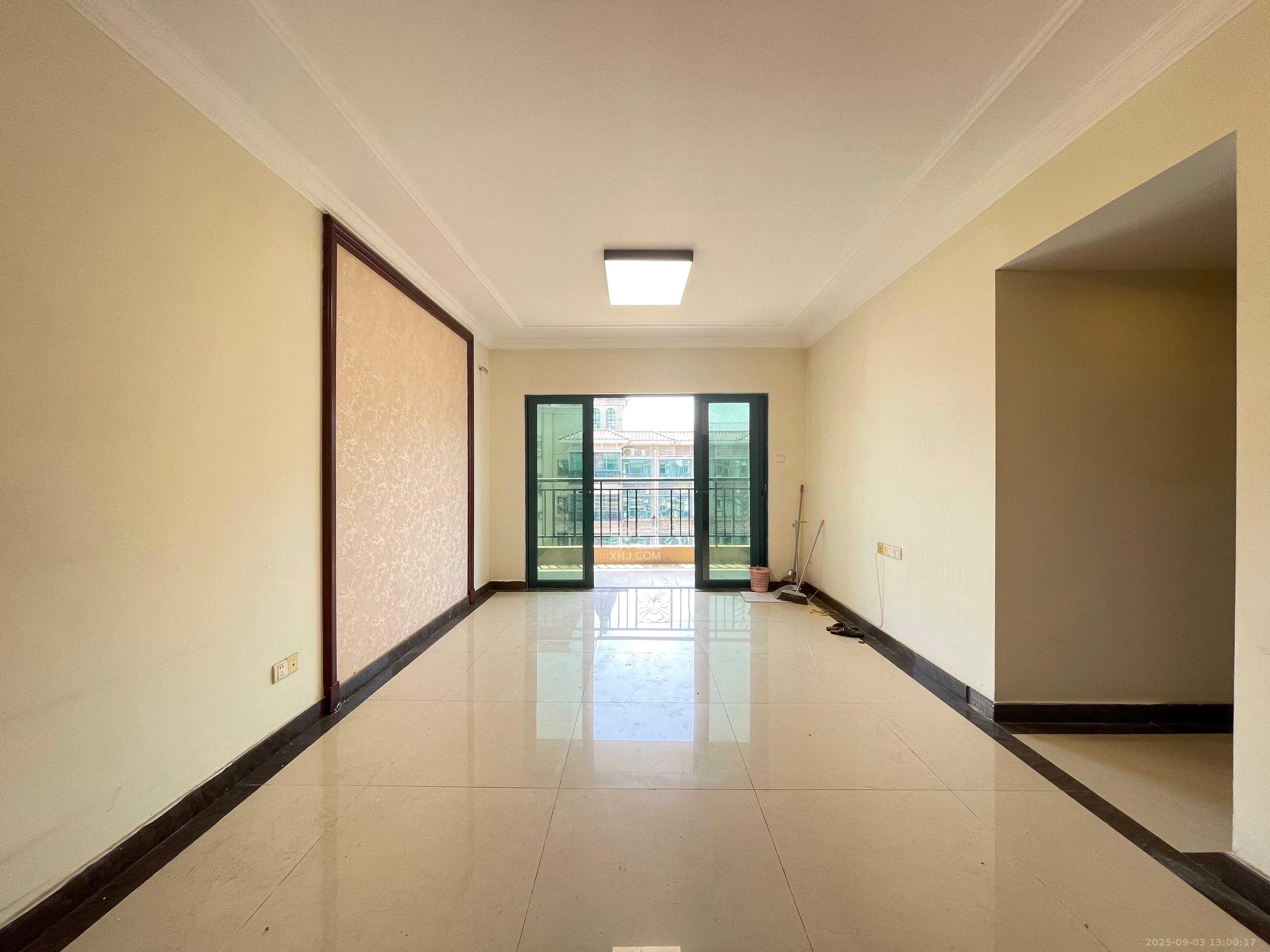 恒大名都  3室2厅1卫    1500.0元/月 恒大名都  3室2厅1卫    1500.0元/月室内图