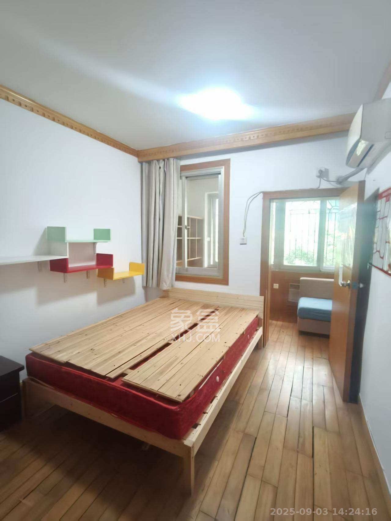 向韶村  2室2厅2卫    1800.0元/月室内图