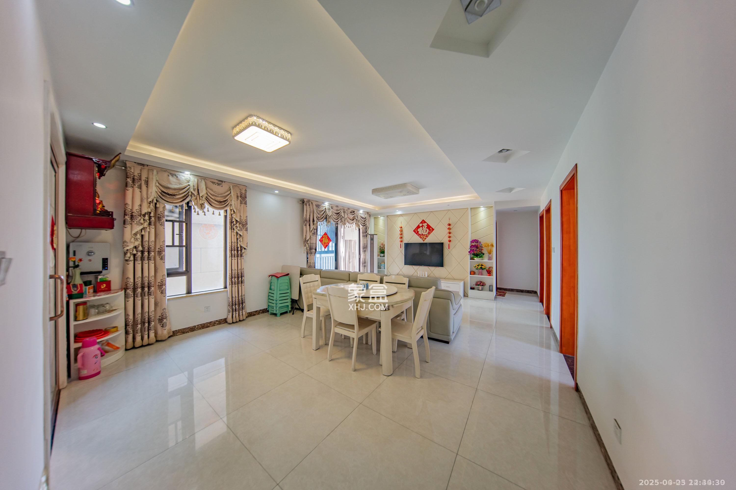 华润橡树湾 3室2厅1卫 3000.0元/月 华润橡树湾 3室2厅1卫 3000.0元/月室内图