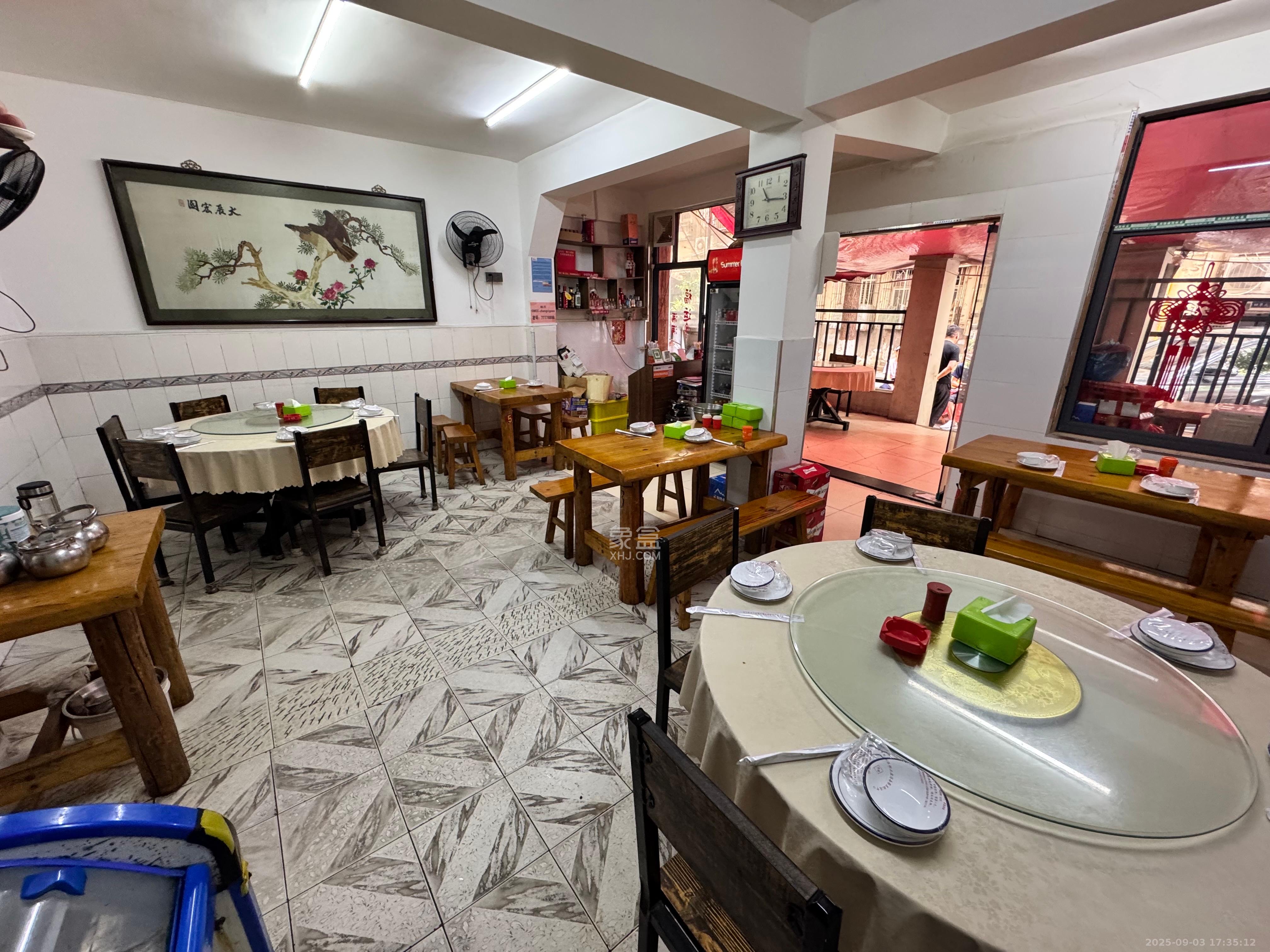 人民新村  2室2厅1卫    2800.0元/月 人民新村  2室2厅1卫    2800.0元/月室内图