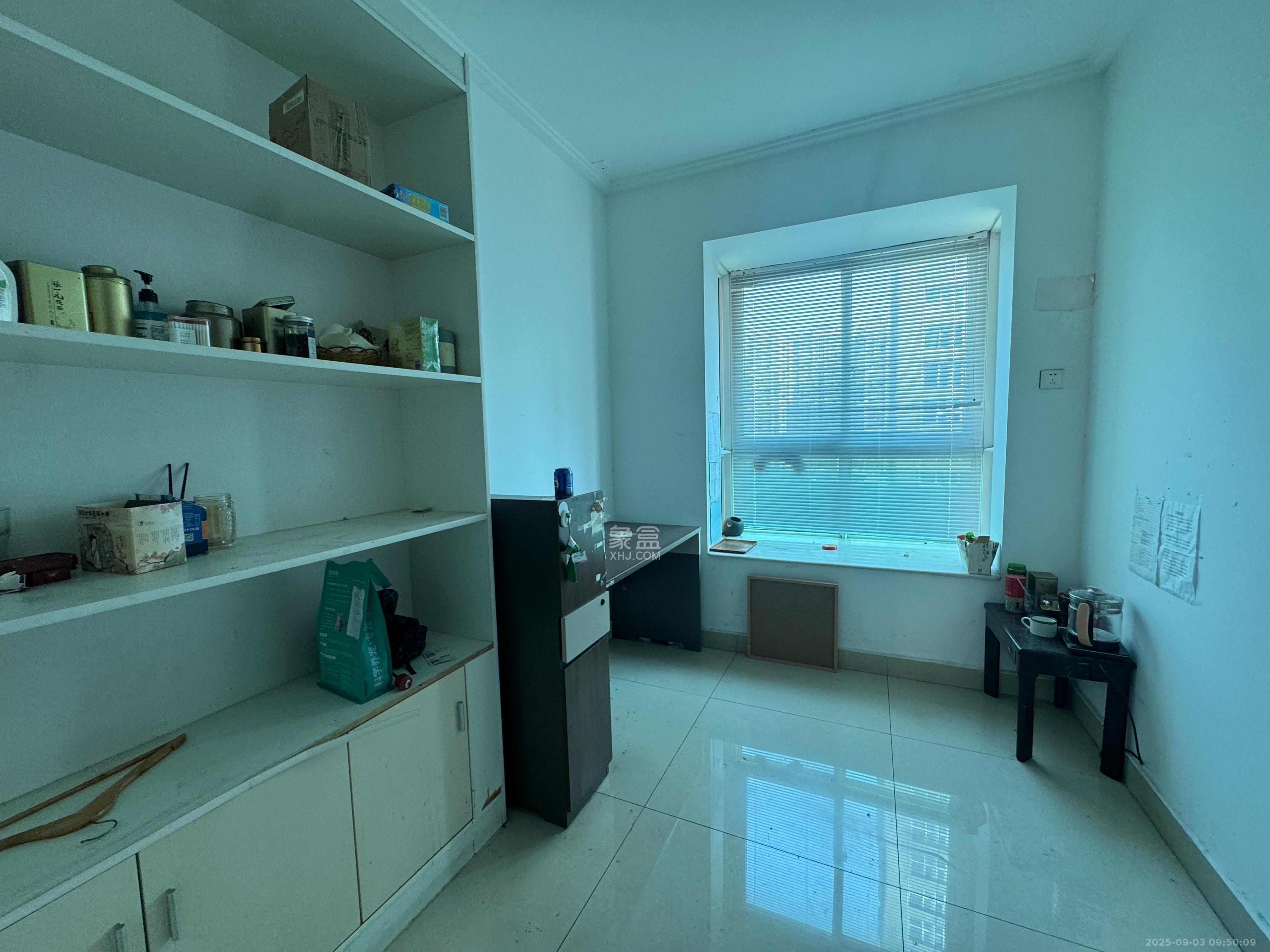 兴威名城 5室2厅1卫 4500.0元/月 兴威名城 5室2厅1卫 4500.0元/月室内图