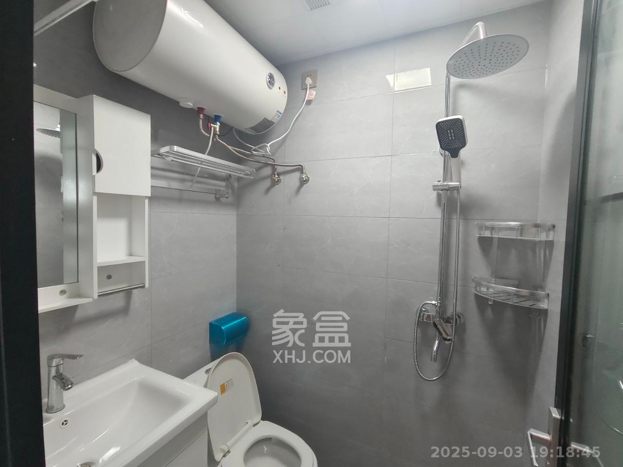 金地铂悦  1室1厅1卫   1200.00元/月室内图