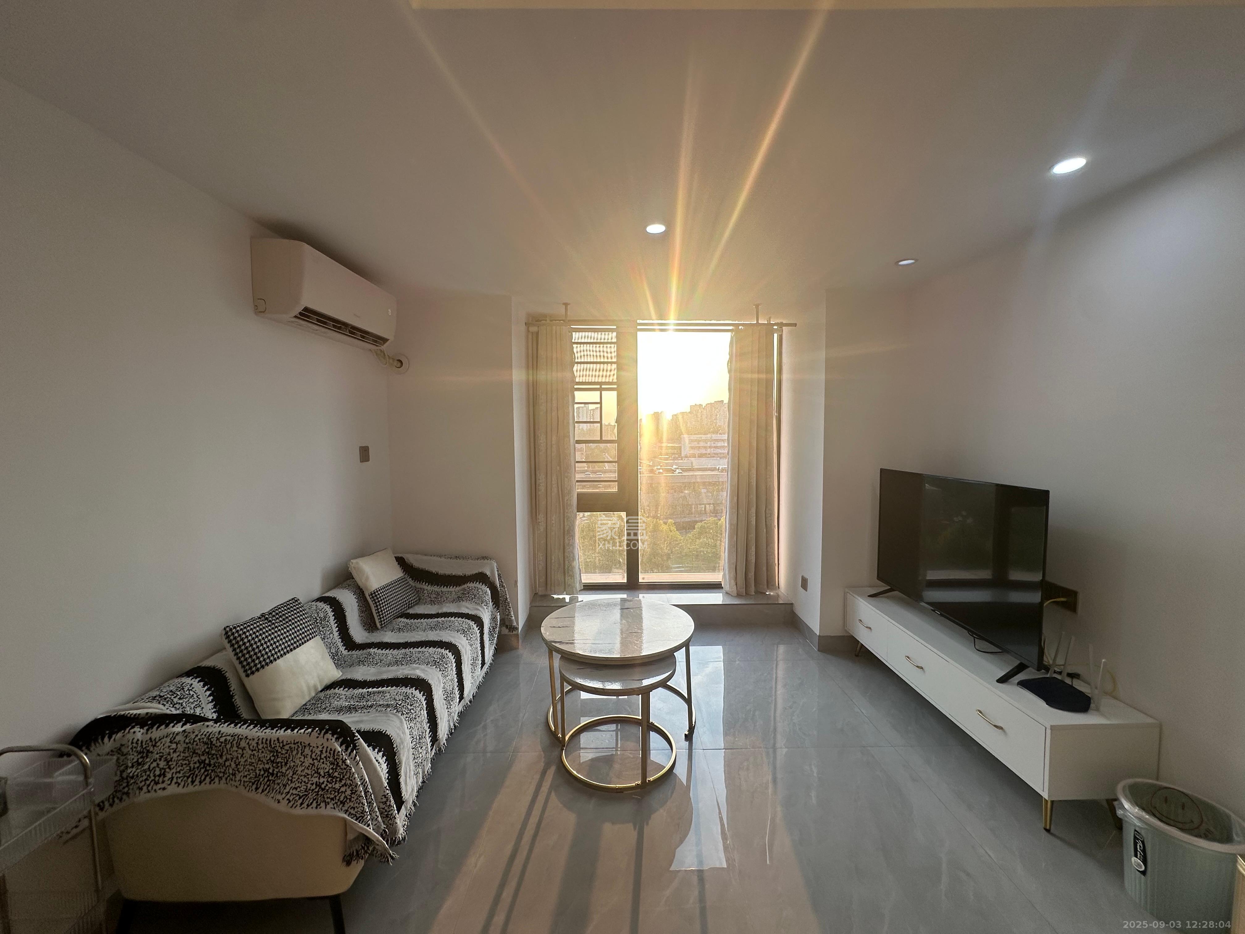 爱家当代境 2室1厅1卫 2100.0元/月 爱家当代境 2室1厅1卫 2100.0元/月室内图