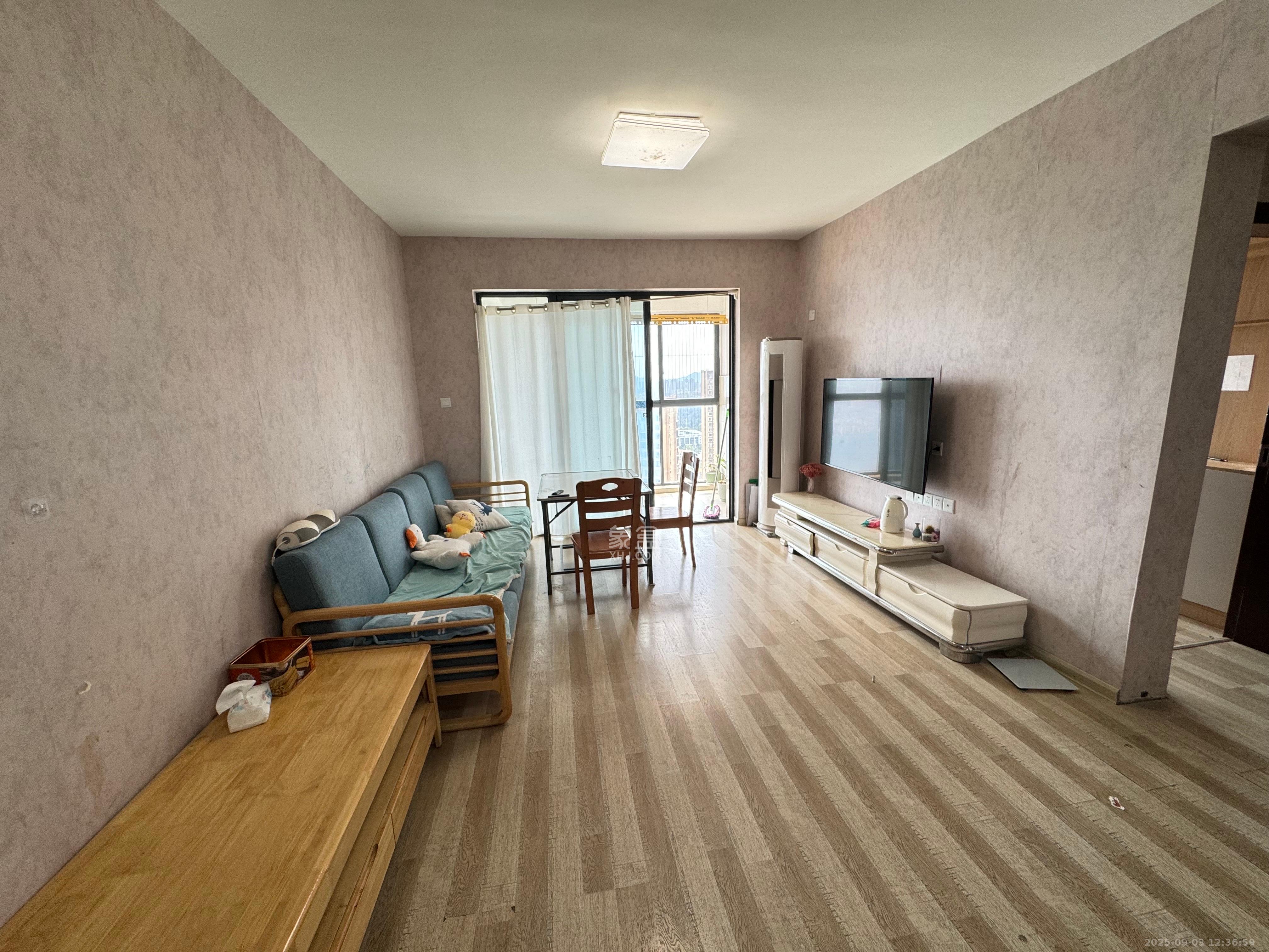 北京御园一二期(国泰嘉园) 3室2厅1卫 2100.0元/月 北京御园一二期(国泰嘉园) 3室2厅1卫 2100.0元/月室内图