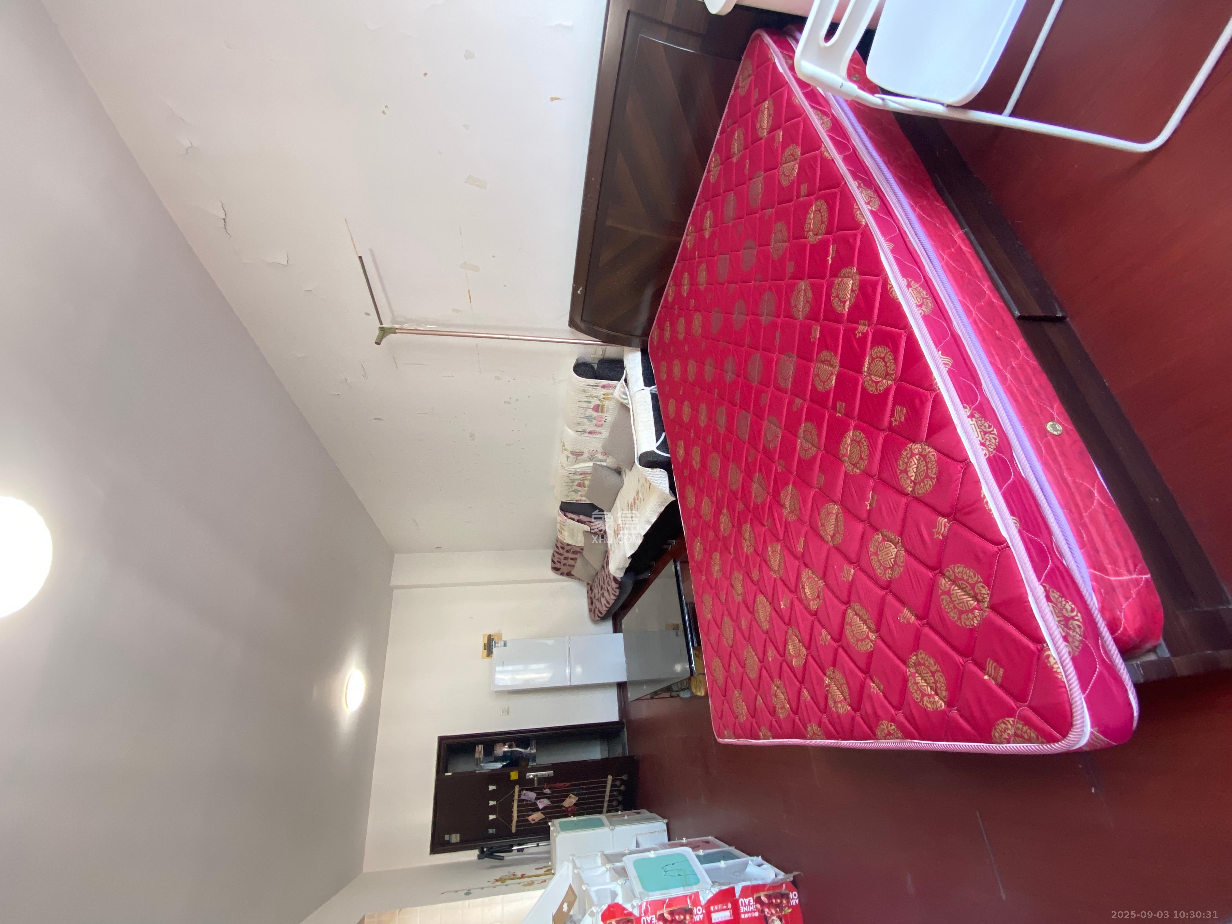 山水花都 1室1厅1卫 1400.0元/月 山水花都 1室1厅1卫 1400.0元/月室内图