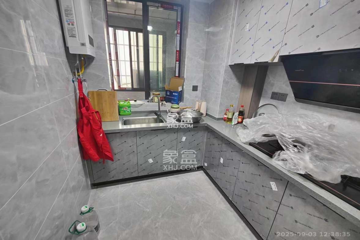 公园9号大都会  1室1厅1卫    2700.0元/月 公园9号大都会  1室1厅1卫    2700.0元/月室内图