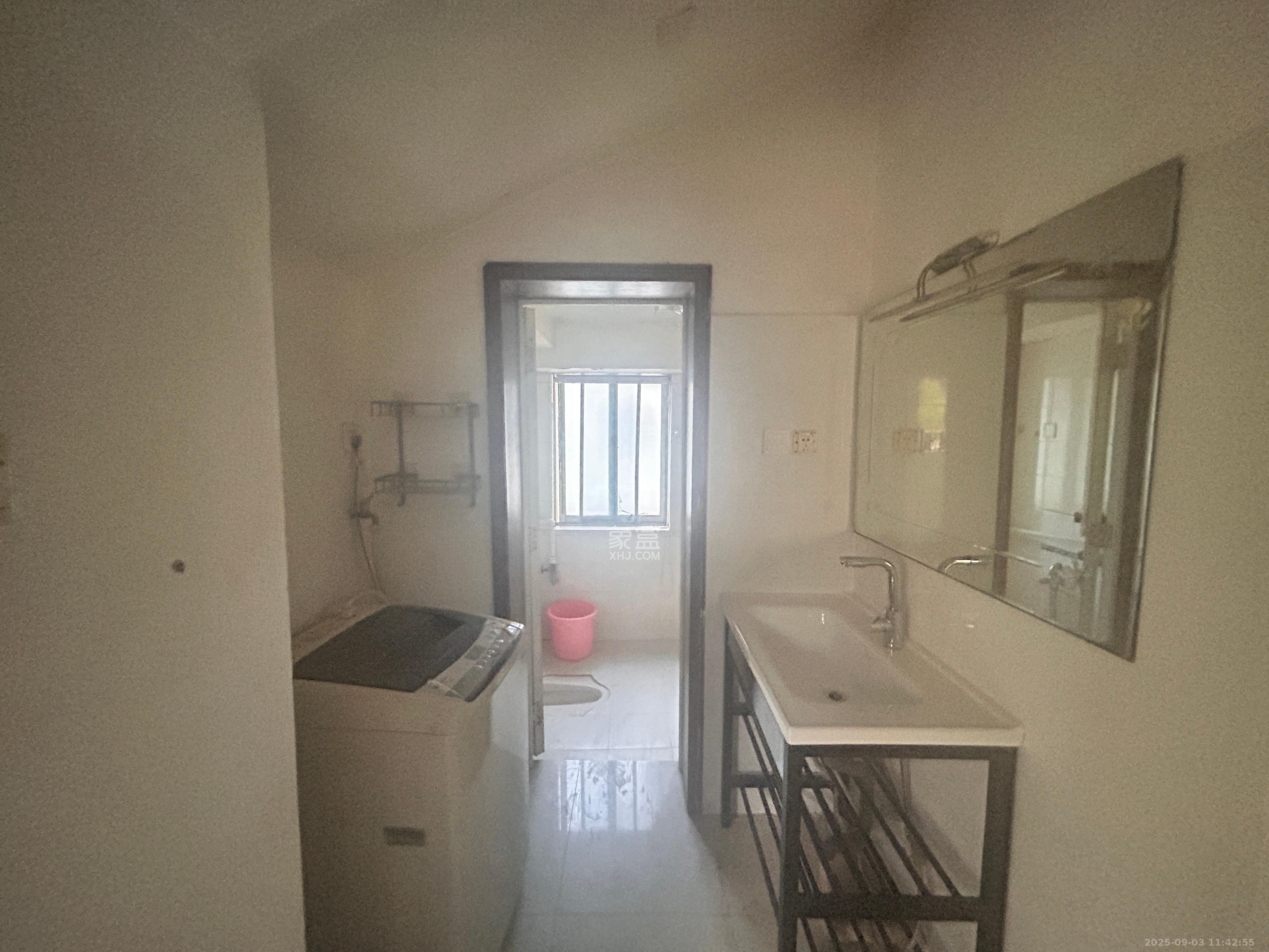 翡翠林居 2室2厅1卫 1000.0元/月 翡翠林居 2室2厅1卫 1000.0元/月室内图