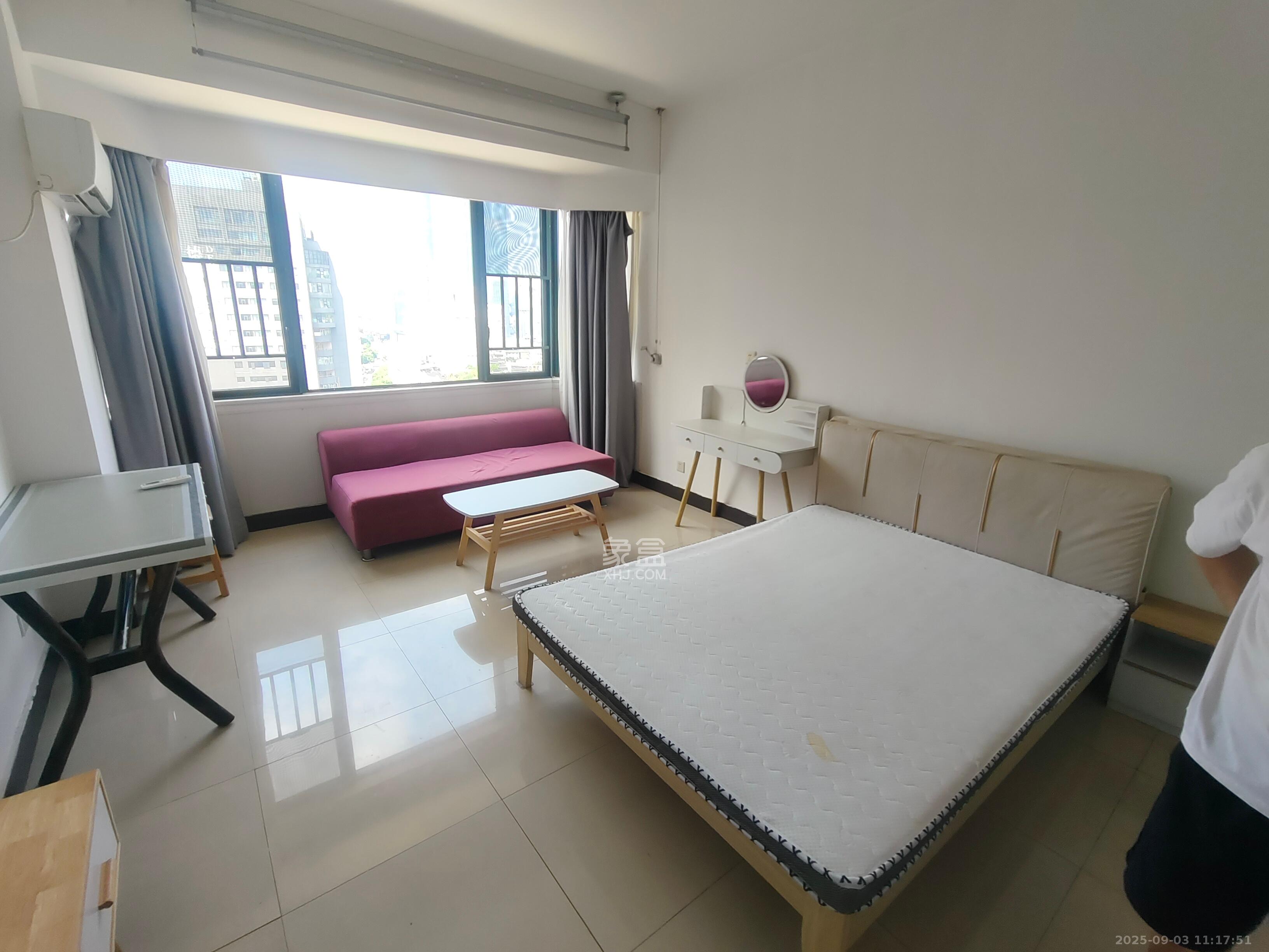 科达名居  1室1厅1卫    1800.0元/月室内图