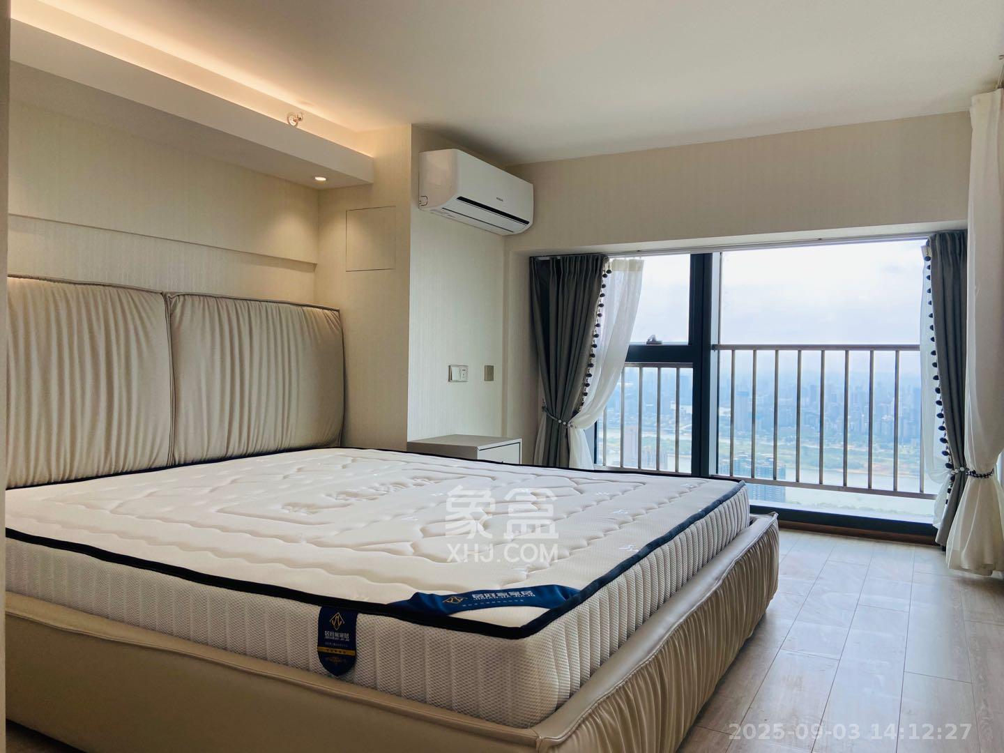 华远华时代  4室2厅2卫    4000.0元/月 华远华时代  4室2厅2卫    4000.0元/月室内图