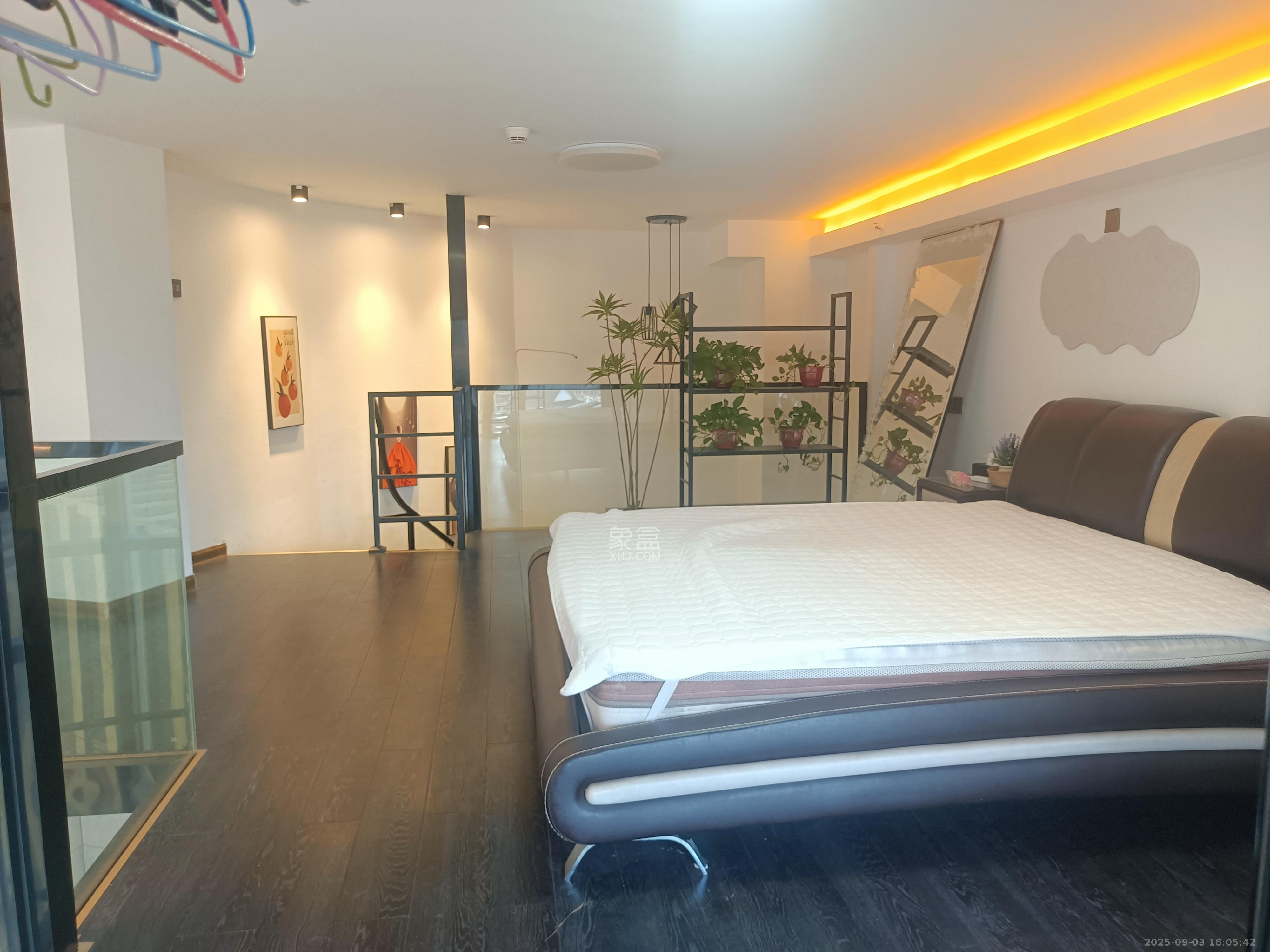 华远云玺公寓  2室1厅1卫    3800.0元/月室内图