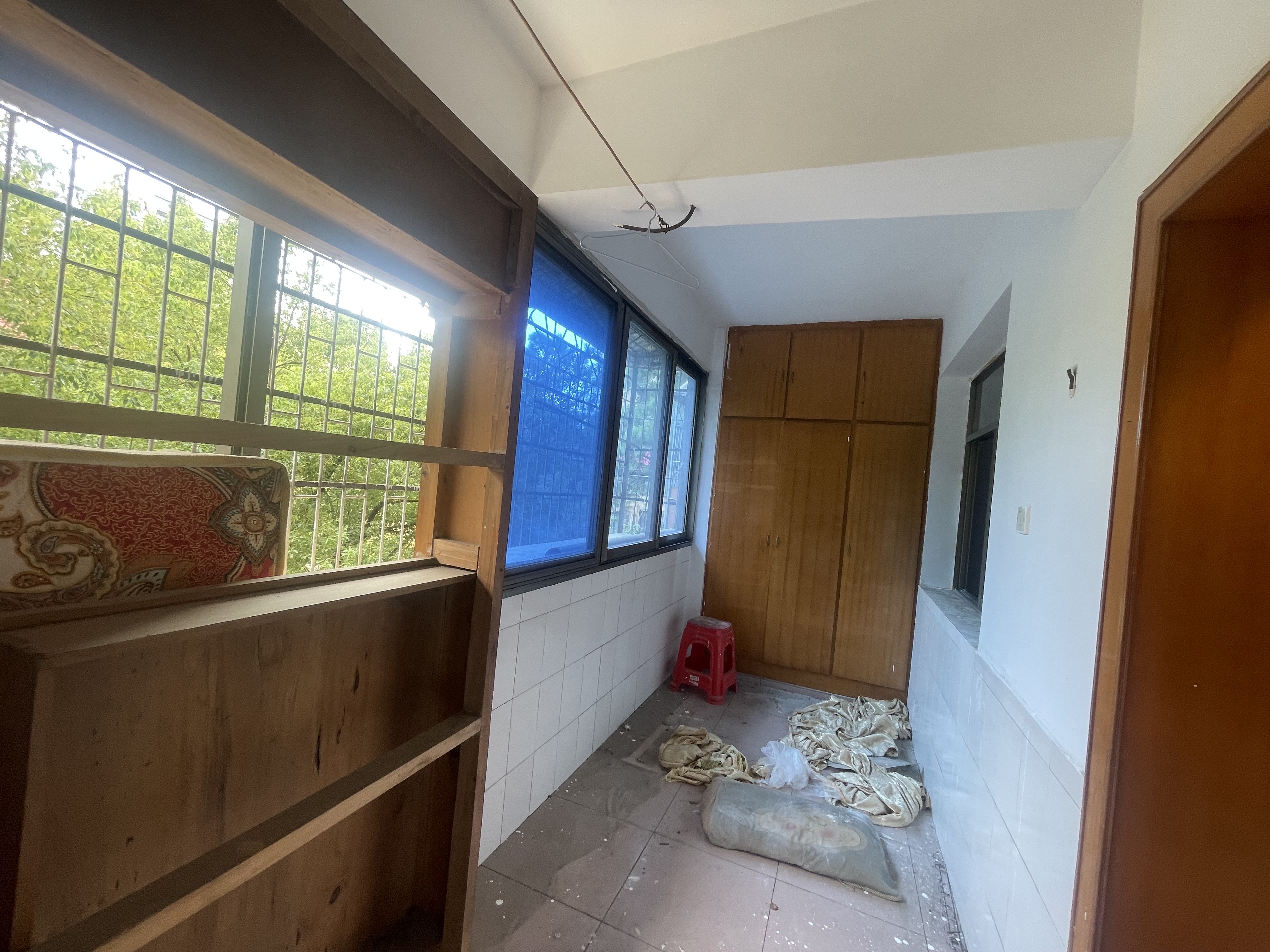 娄底市供销大院家属楼 4室2厅2卫 1500.0元/月 娄底市供销大院家属楼 4室2厅2卫 1500.0元/月室内图