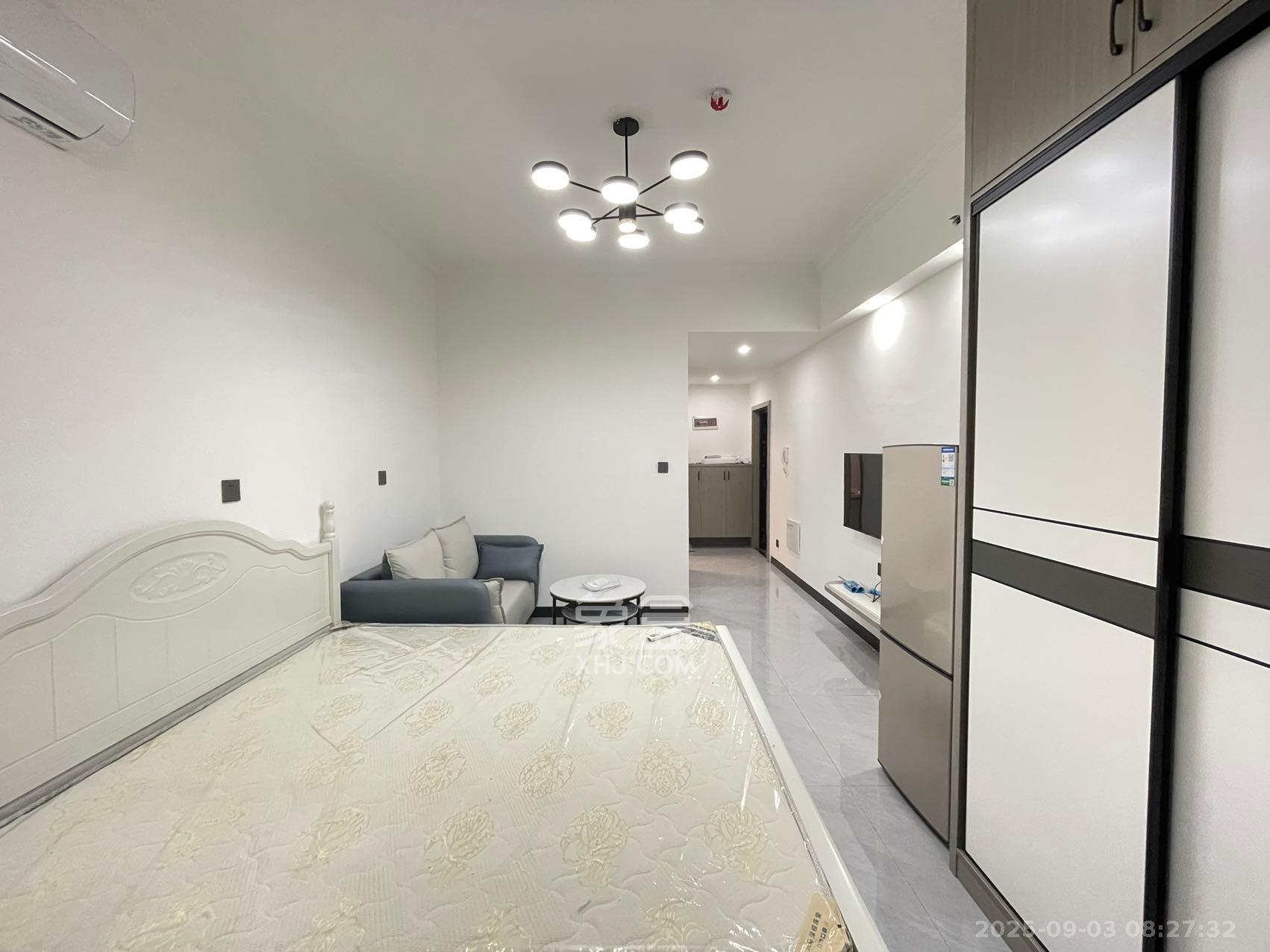 嘉雨兴园 1室1厅1卫 1800.0元/月 嘉雨兴园 1室1厅1卫 1800.0元/月室内图