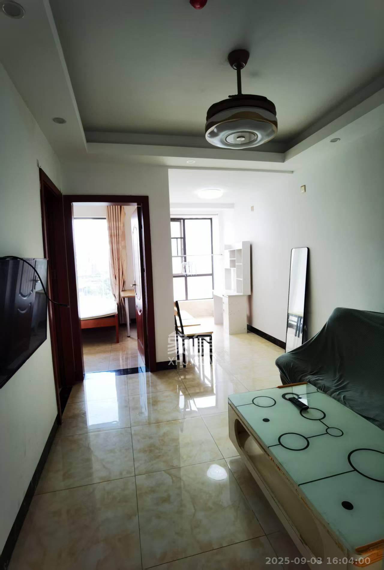 合能洋湖公馆  2室1厅1卫    2000.0元/月 合能洋湖公馆  2室1厅1卫    2000.0元/月