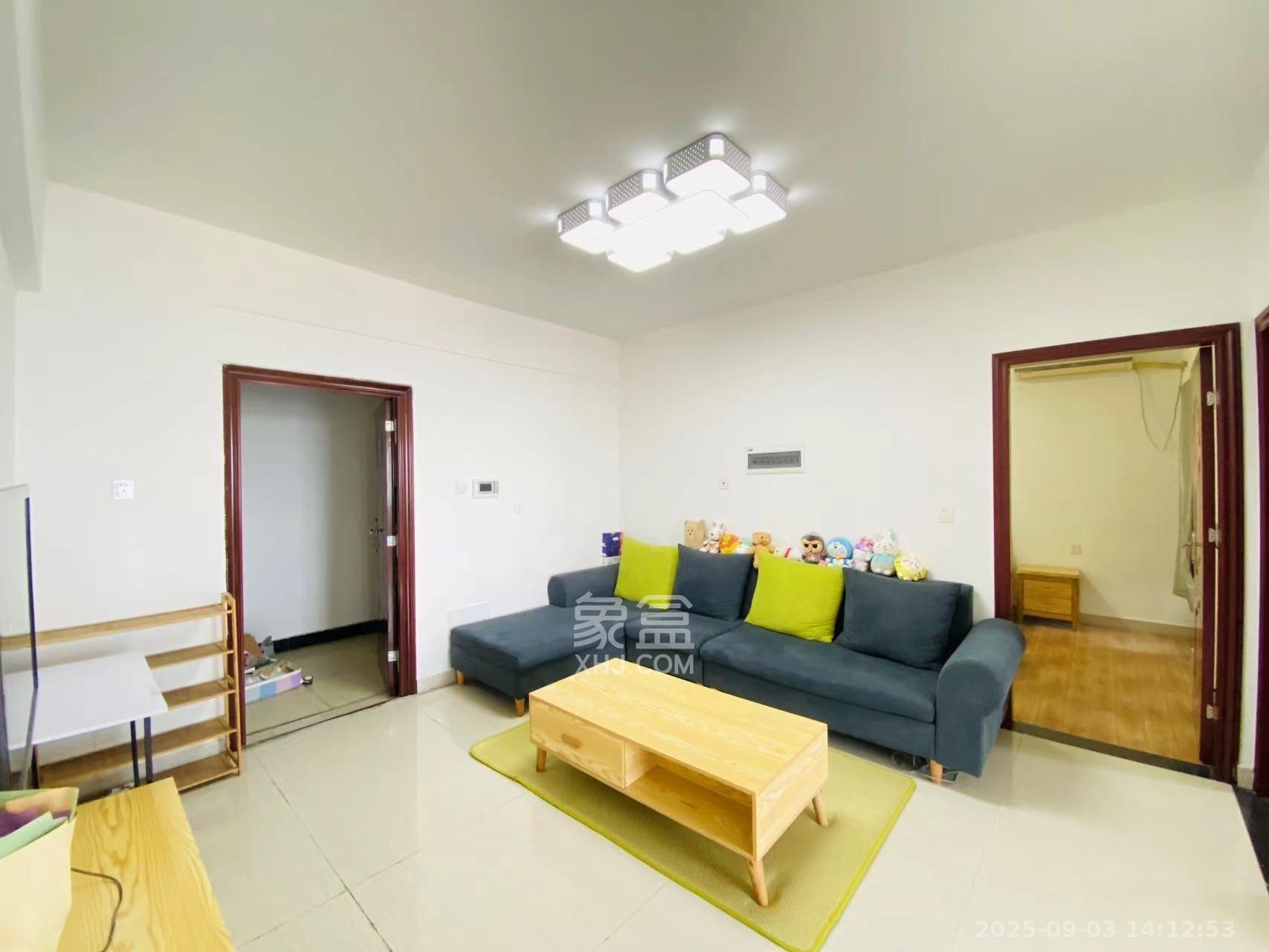 凯悦名城(泰悦公寓) 2室2厅1卫 2000.0元/月 凯悦名城(泰悦公寓) 2室2厅1卫 2000.0元/月室内图