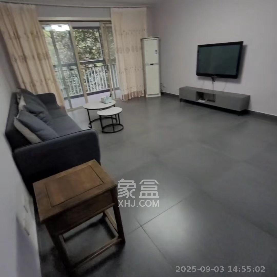 银港水晶城  2室2厅2卫    2500.0元/月