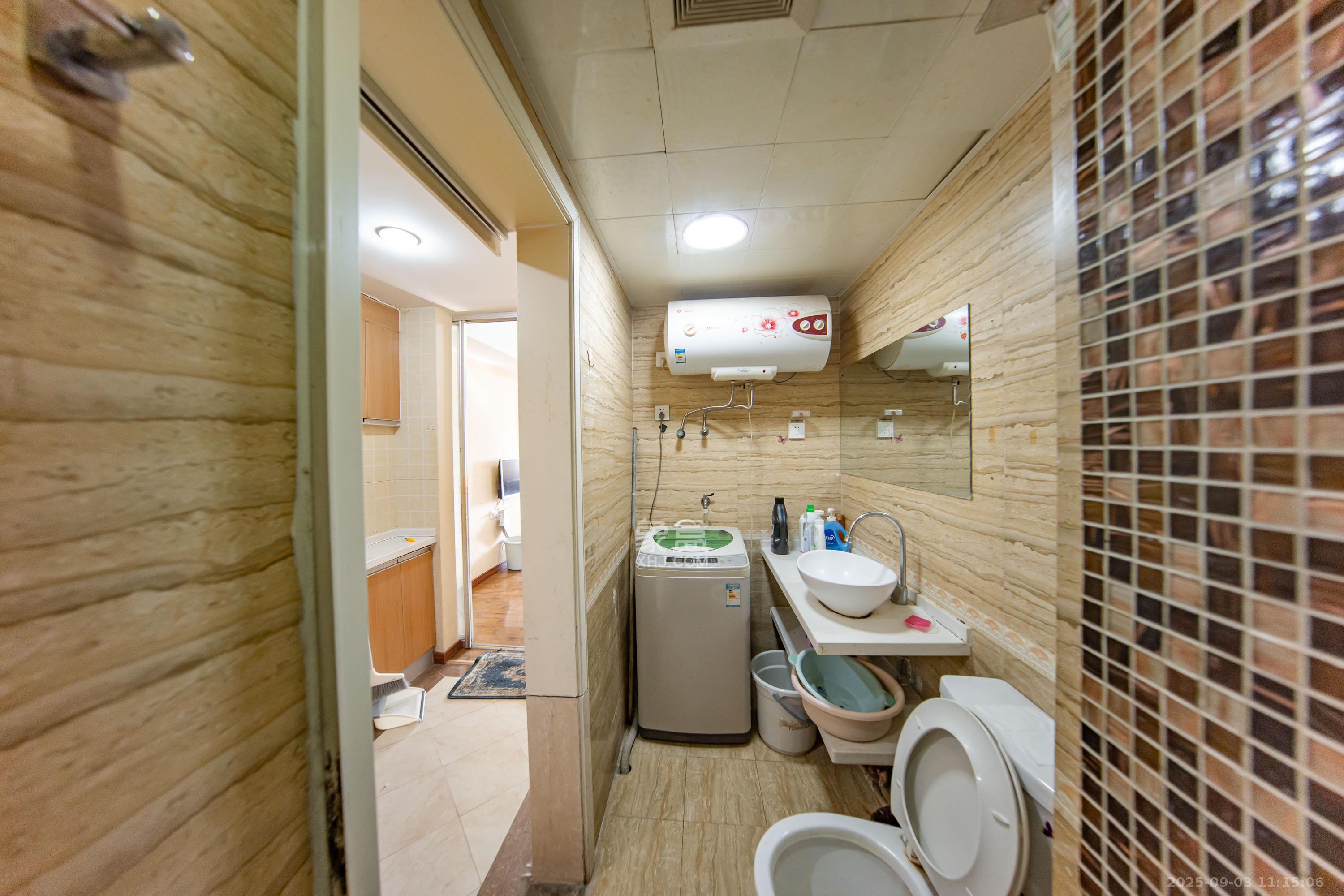 米兰春天  1室0厅0卫    20.5万 米兰春天  1室0厅0卫    20.5万卫生间