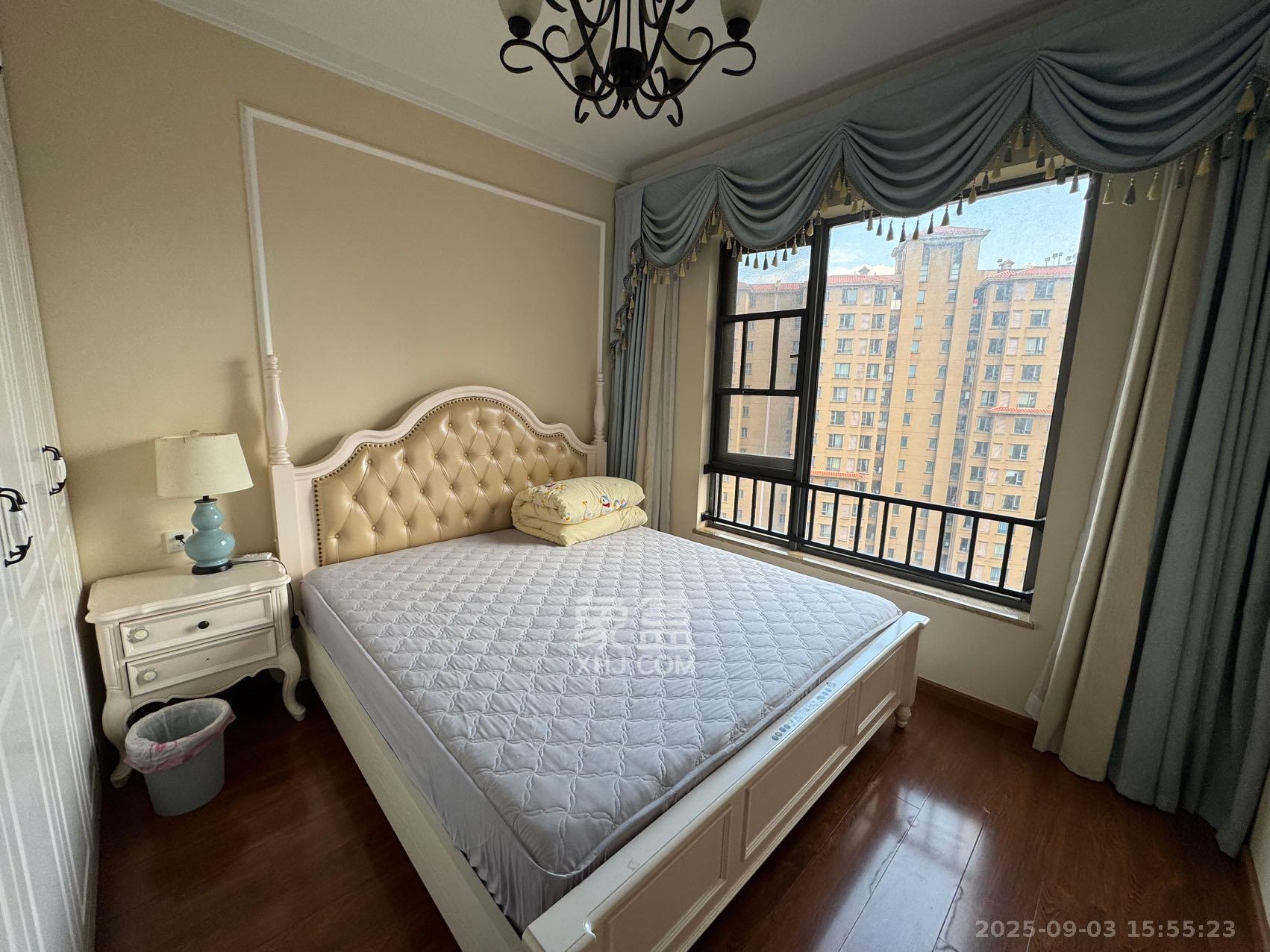 珠江郦城公园1号  3室2厅1卫    3000.0元/月室内图