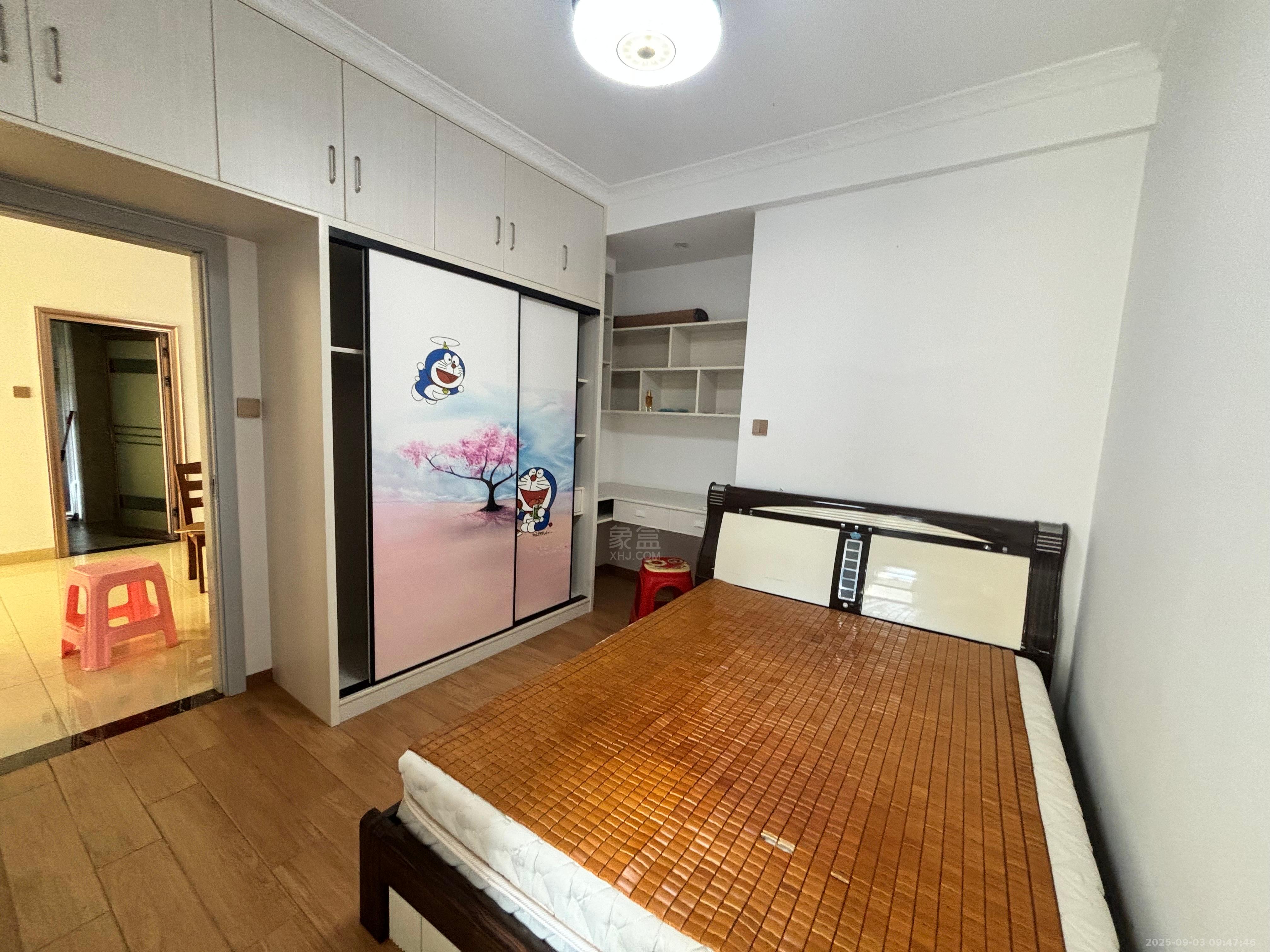 栗雨香堤 2室2厅1卫 1600.0元/月 栗雨香堤 2室2厅1卫 1600.0元/月室内图