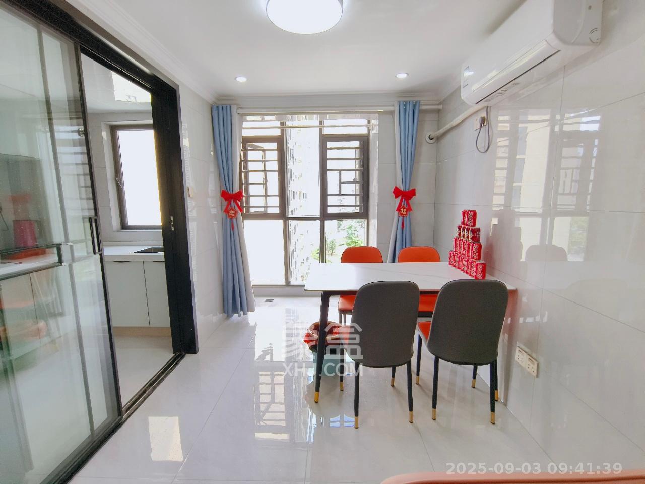 金地兰亭樾  2室1厅1卫    2000.0元/月 金地兰亭樾  2室1厅1卫    2000.0元/月室内图