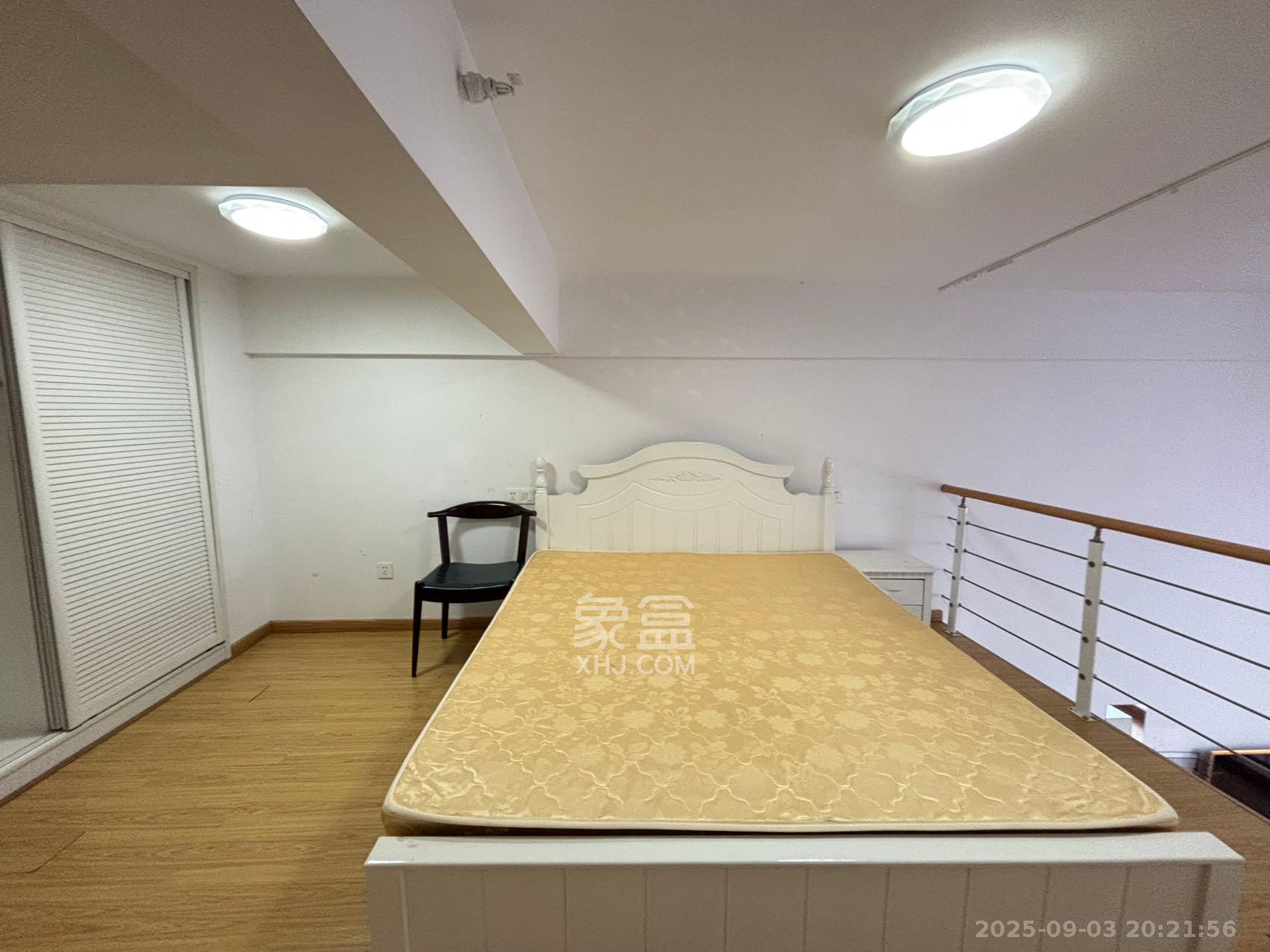 中建芙蓉嘉苑  1室1厅1卫    1500.0元/月室内图