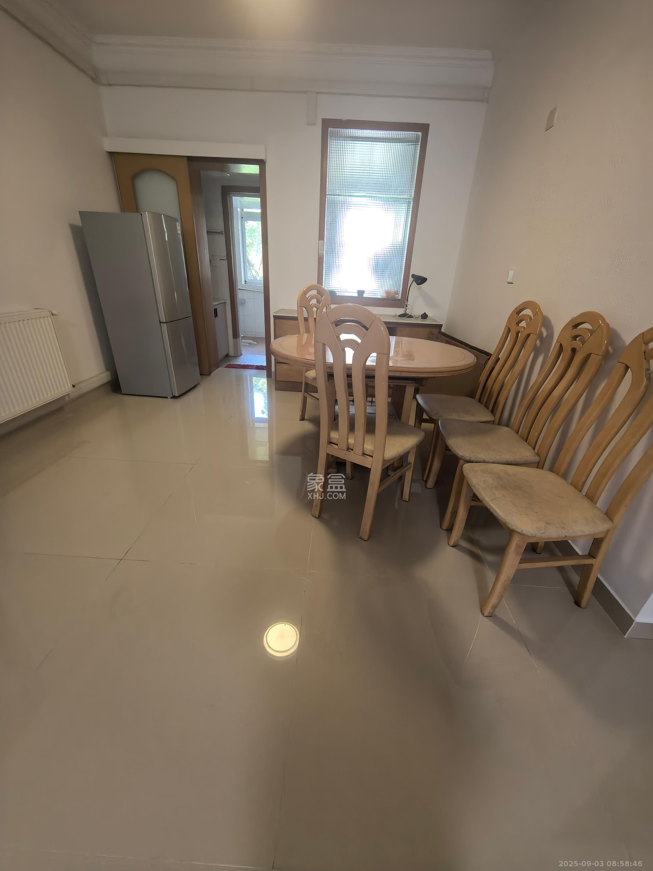 湖南省国防科技工业园（军工苑）  2室1厅1卫    2300.0元/月室内图