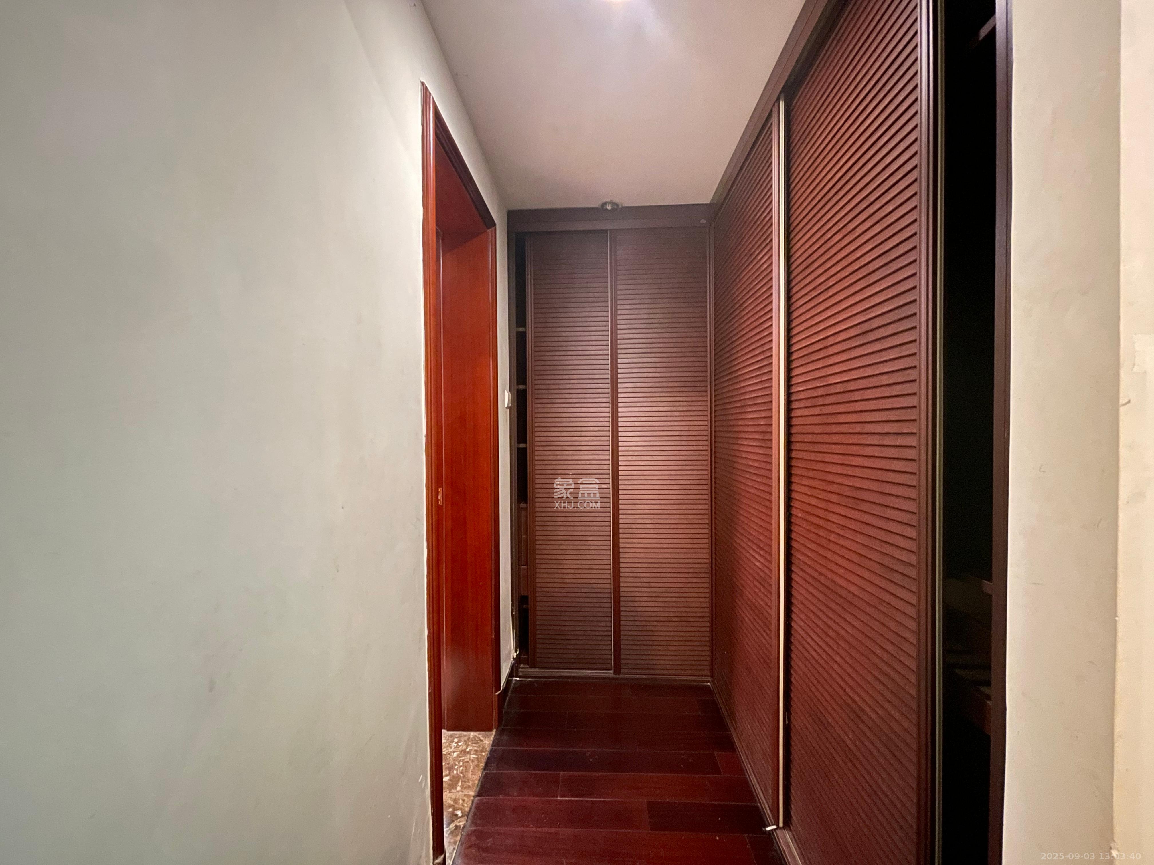 恒大名都 4室2厅2卫 1900.0元/月 恒大名都 4室2厅2卫 1900.0元/月室内图