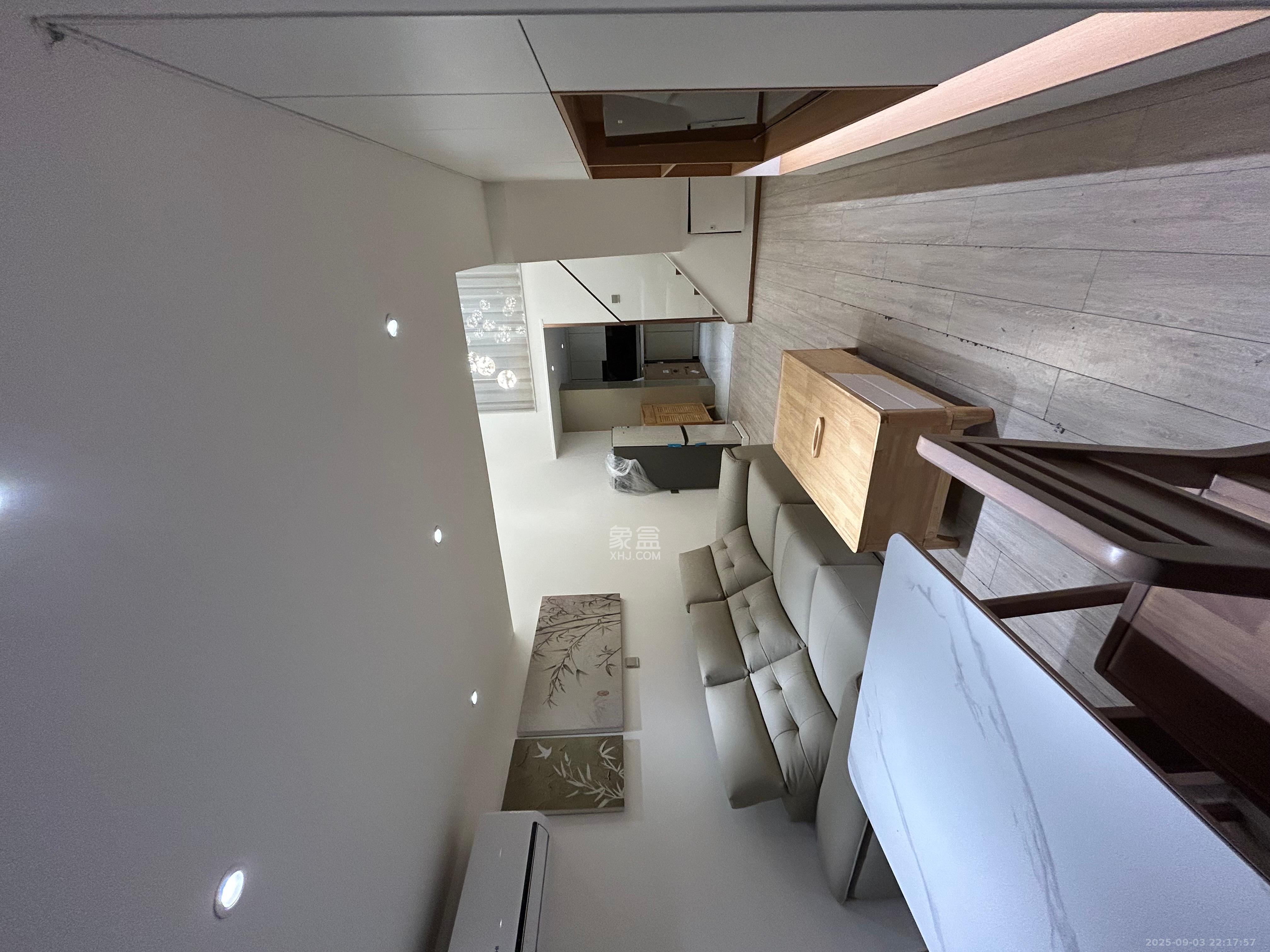 华远华时代  2室2厅1卫    3500.0元/月室内图