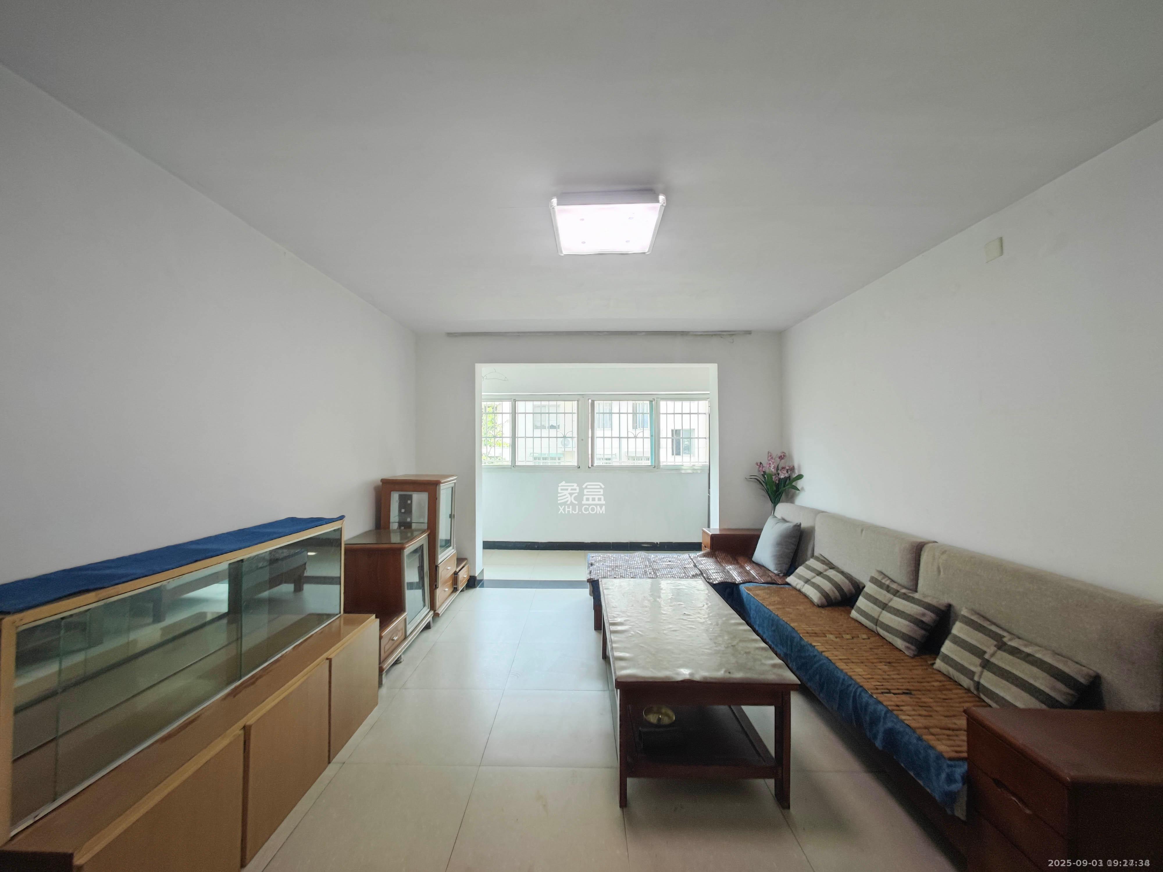 佳园星城 2室1厅1卫 1400.0元/月 佳园星城 2室1厅1卫 1400.0元/月室内图