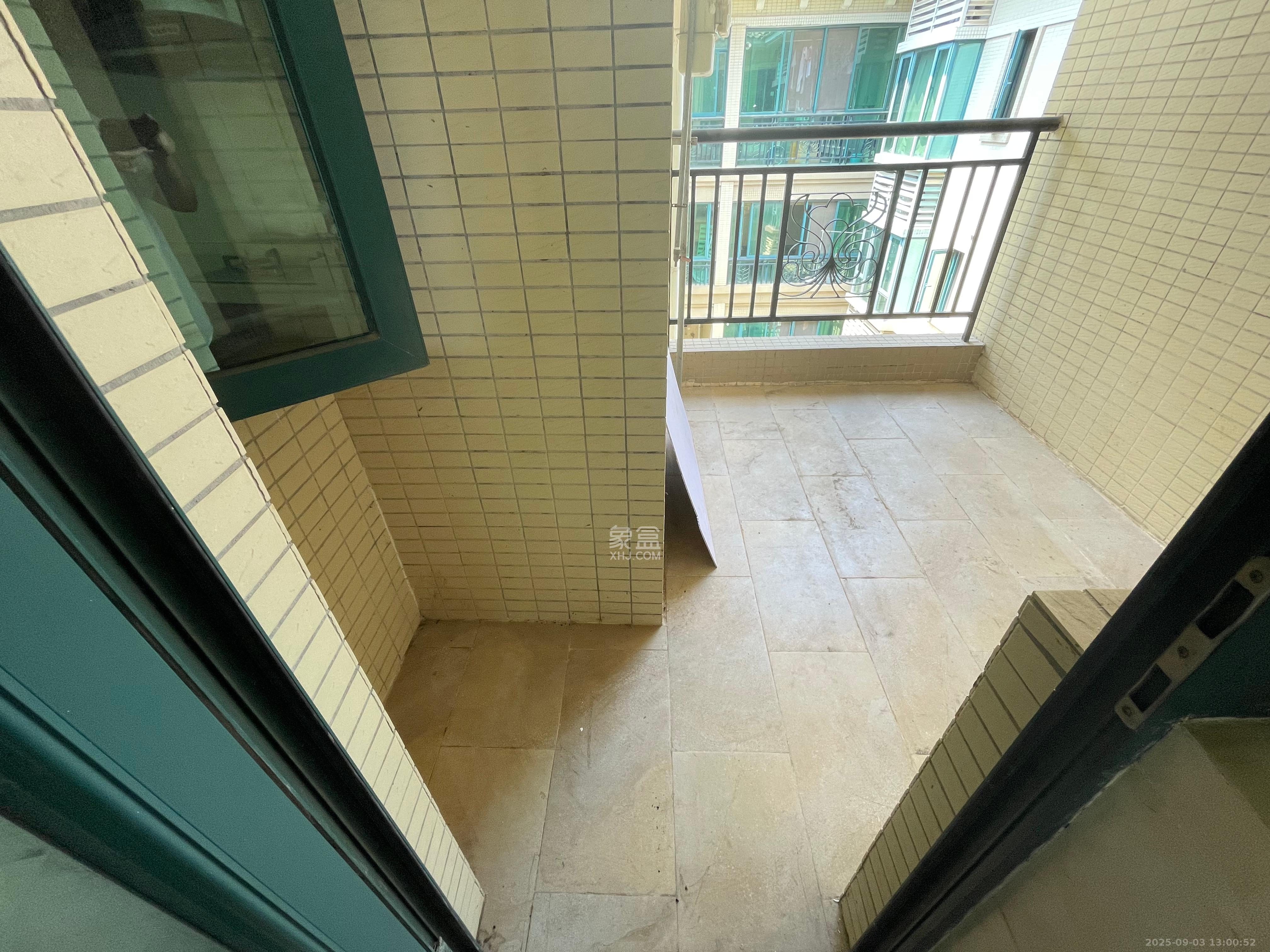 恒大名都  3室2厅1卫    1500.0元/月 恒大名都  3室2厅1卫    1500.0元/月室内图