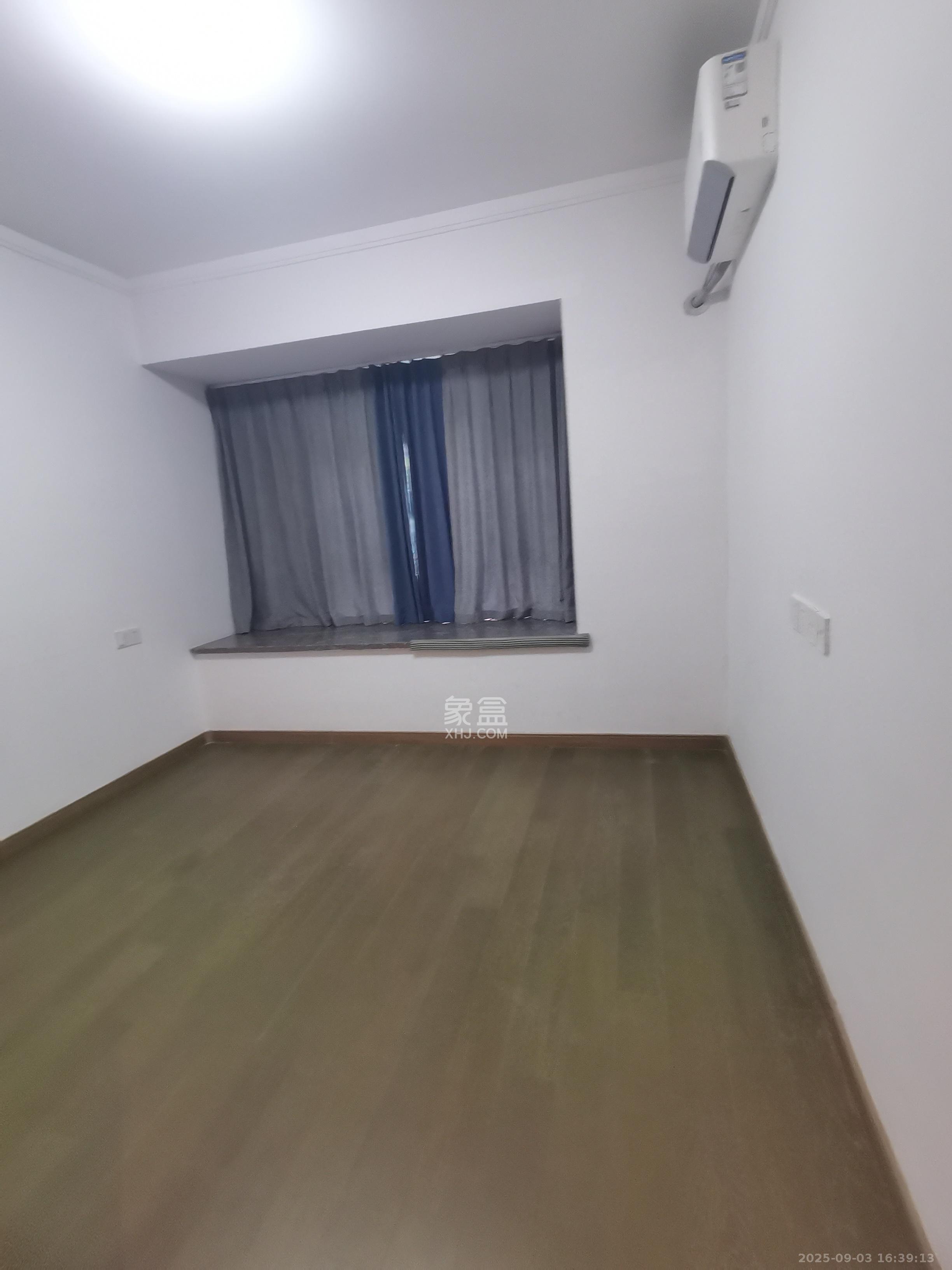 金地兰亭樾  4室2厅2卫   2800.00元/月室内图