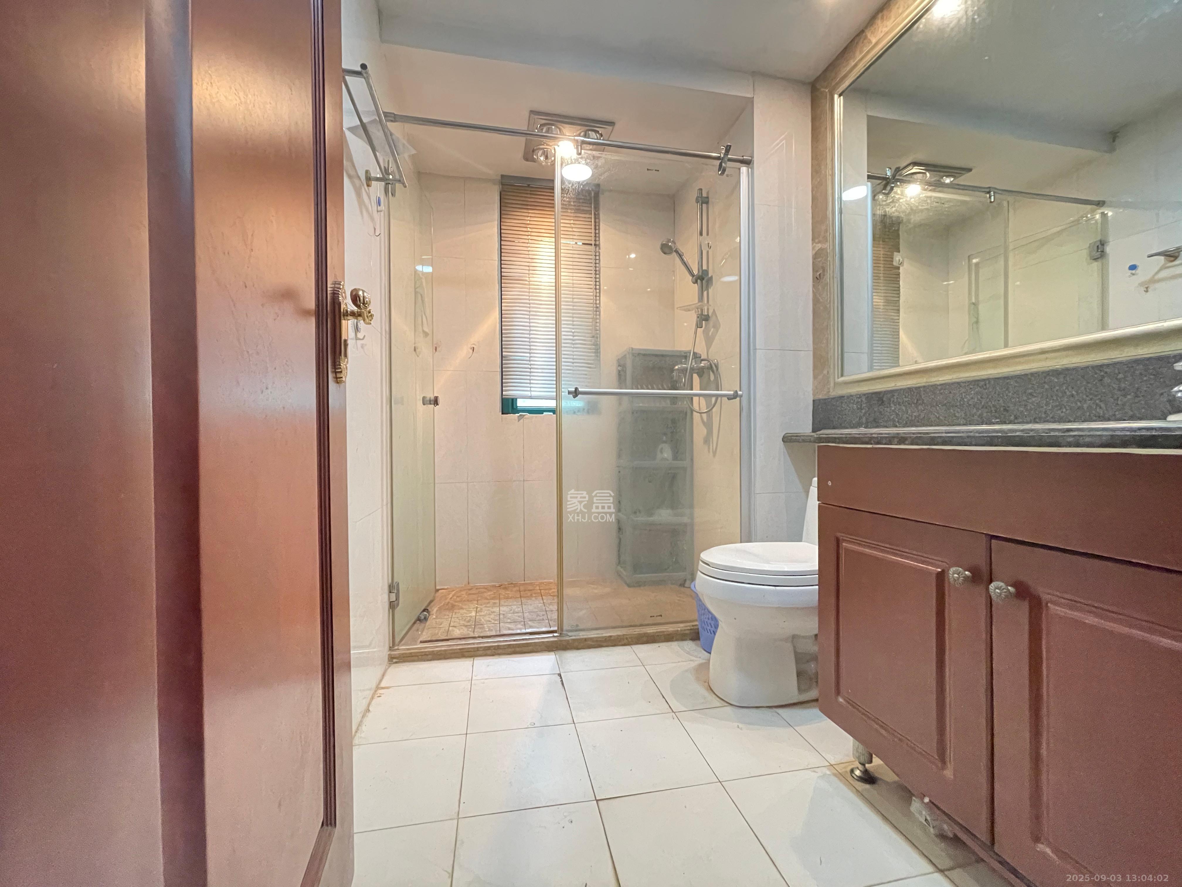 恒大名都 4室2厅2卫 1900.0元/月 恒大名都 4室2厅2卫 1900.0元/月室内图