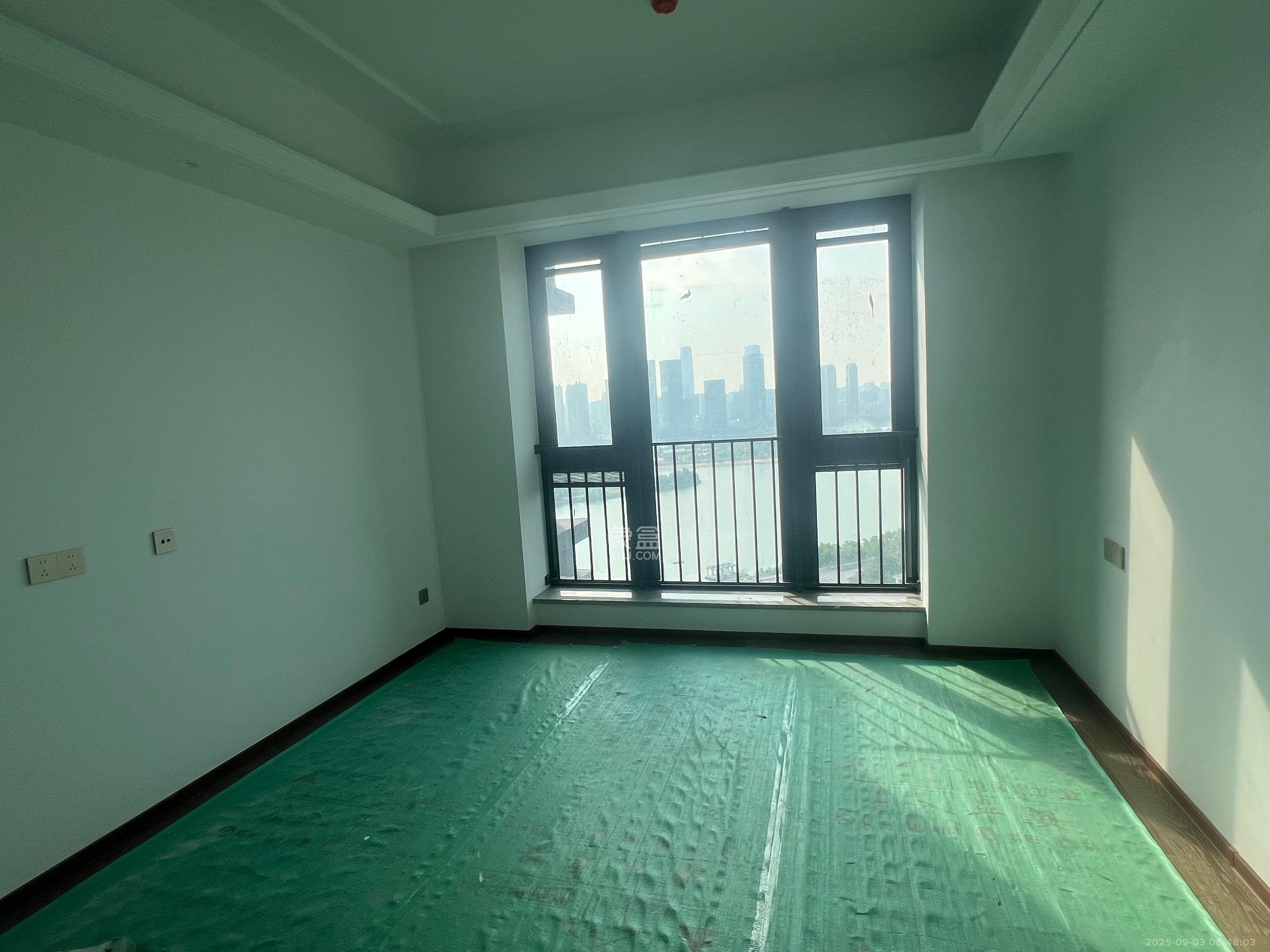 江山印  4室2厅22卫    15000.0元/月室内图