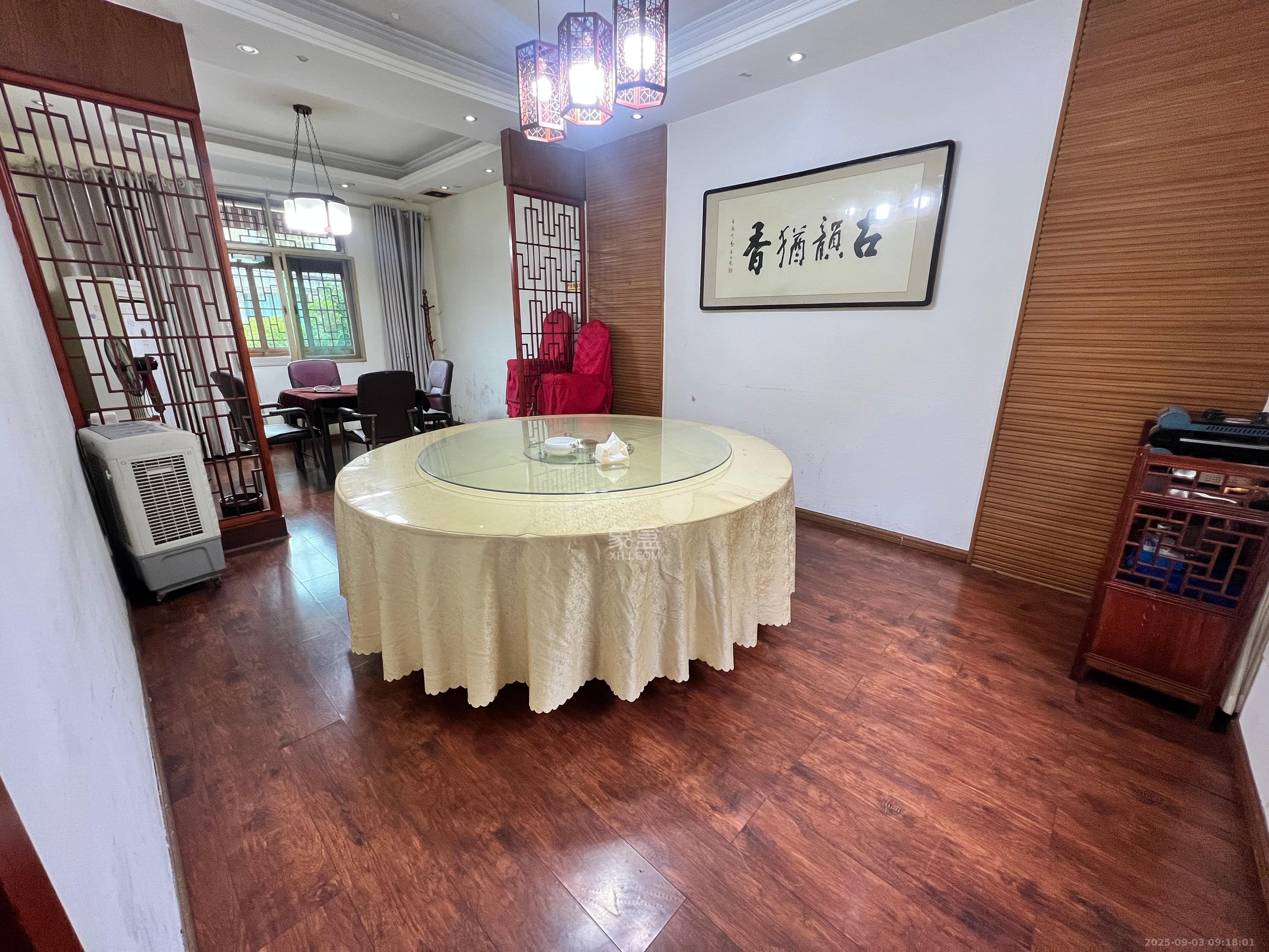 洪山翠园  7室2厅3卫   10000.00元/月室内图
