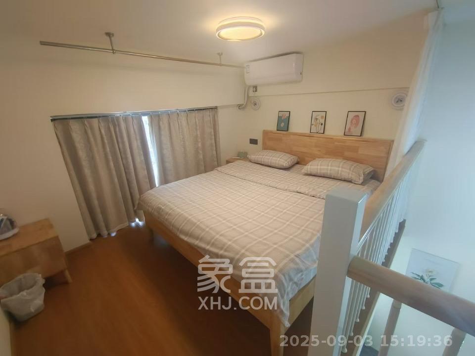 藏珑湖上公馆  2室1厅1卫    3000.0元/月室内图