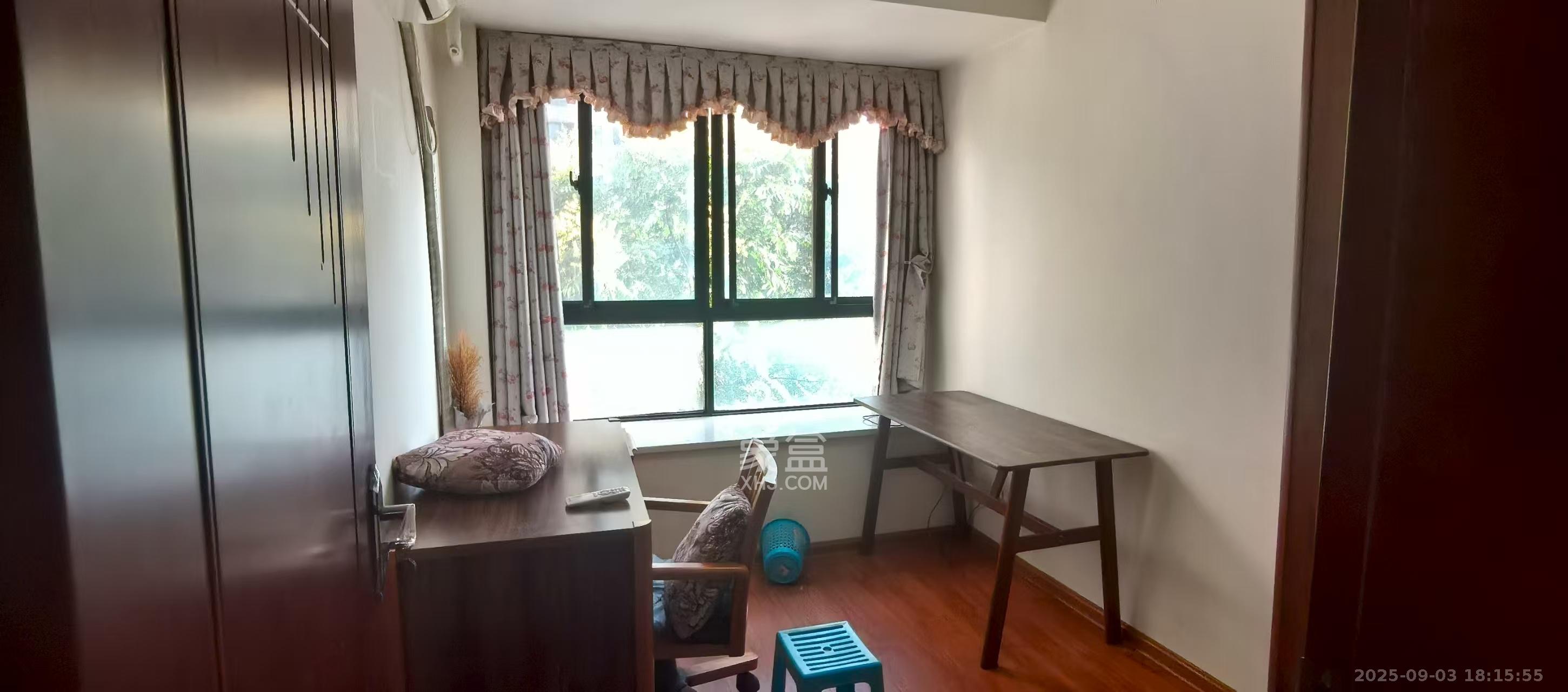 长房时代城 3室2厅1卫 2800.0元/月 长房时代城 3室2厅1卫 2800.0元/月室内图