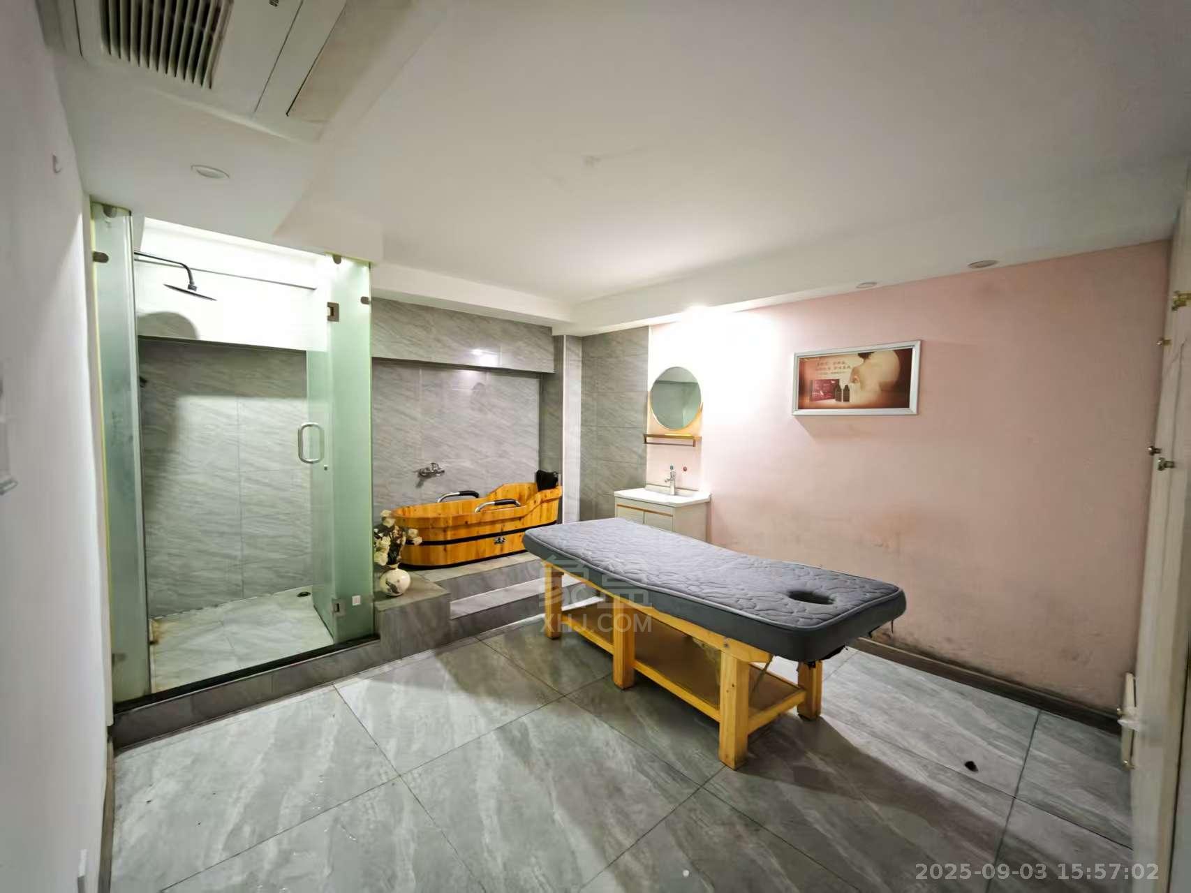 美的翰城   110.0㎡      7700.0元/月室内图