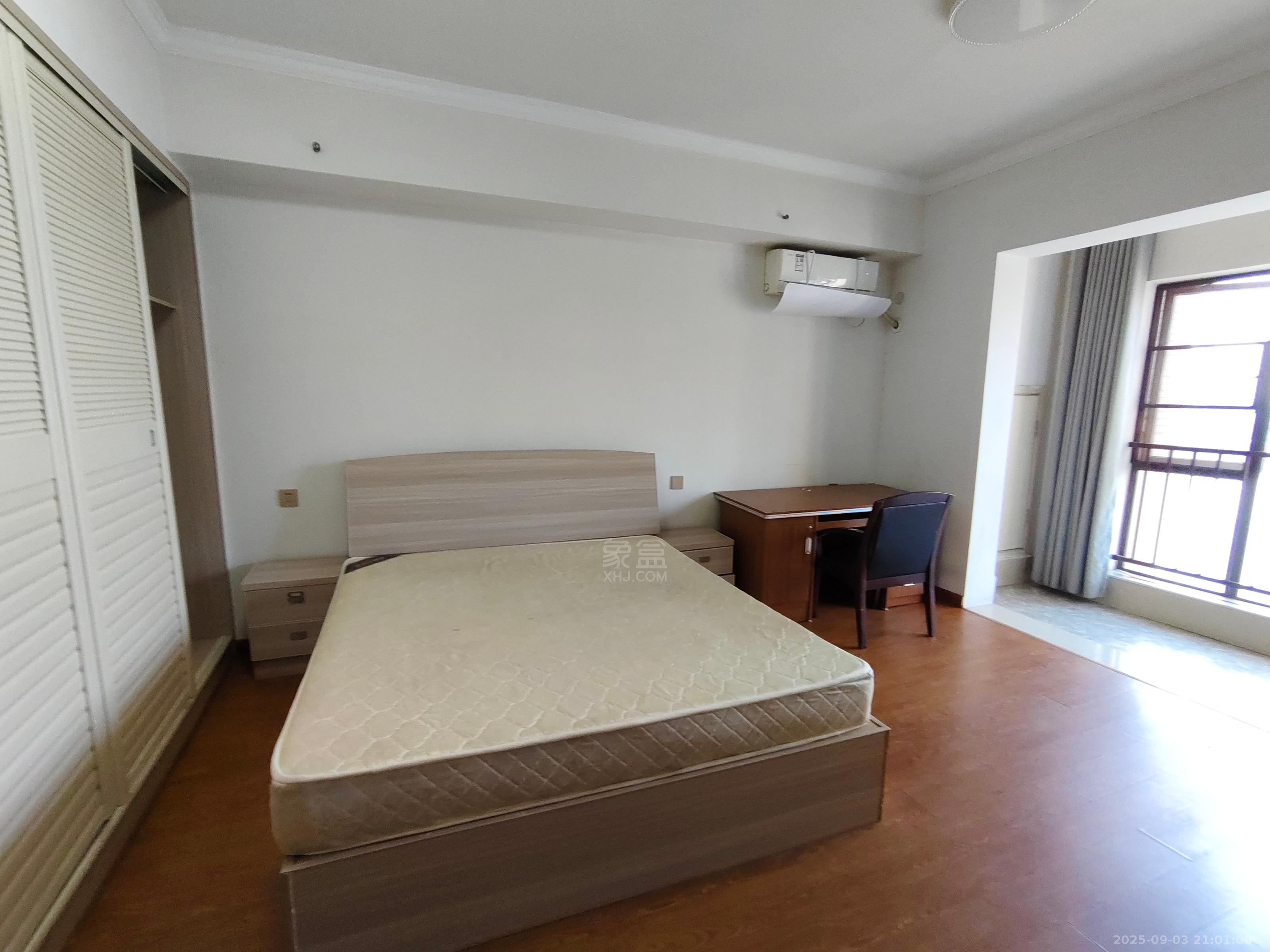 中泰财富湘江 1室1厅1卫 1200.0元/月 中泰财富湘江 1室1厅1卫 1200.0元/月室内图