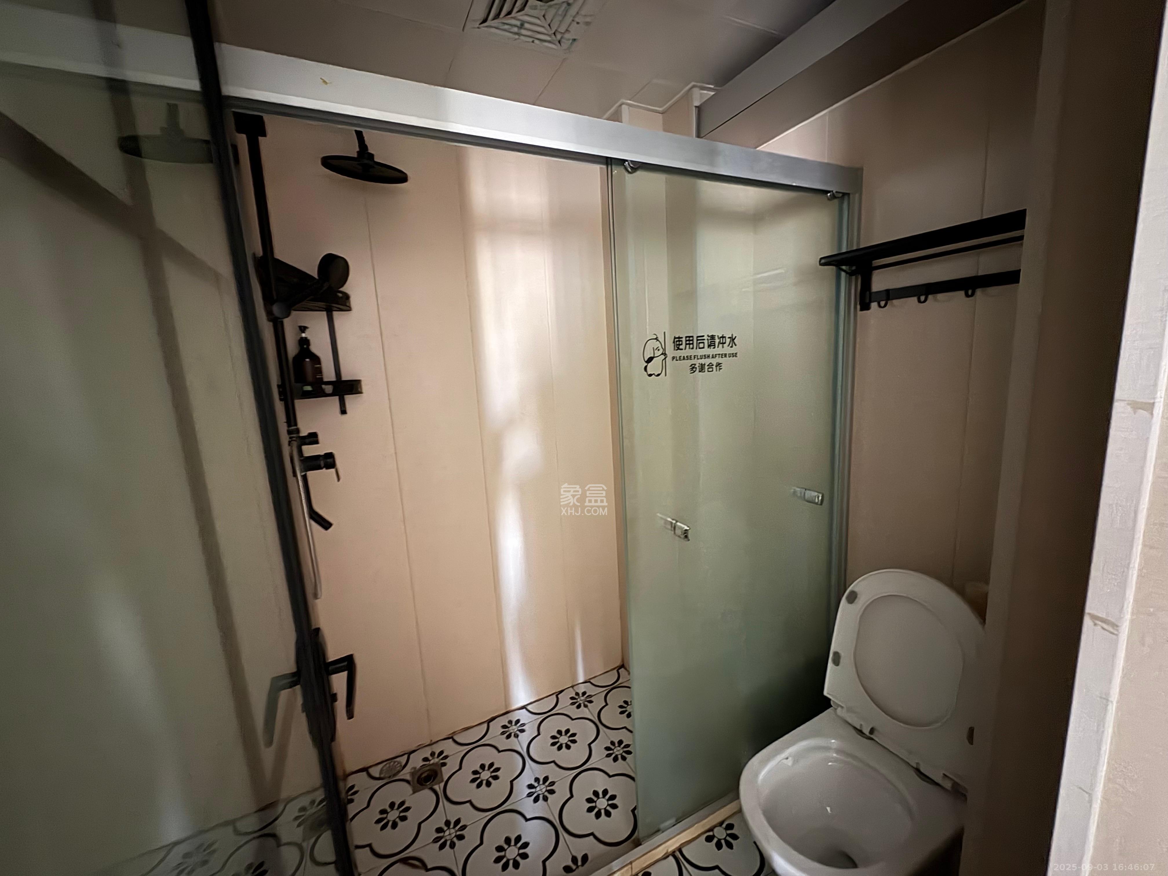 新青年公寓 2室1厅1卫 2000.0元/月 新青年公寓 2室1厅1卫 2000.0元/月室内图