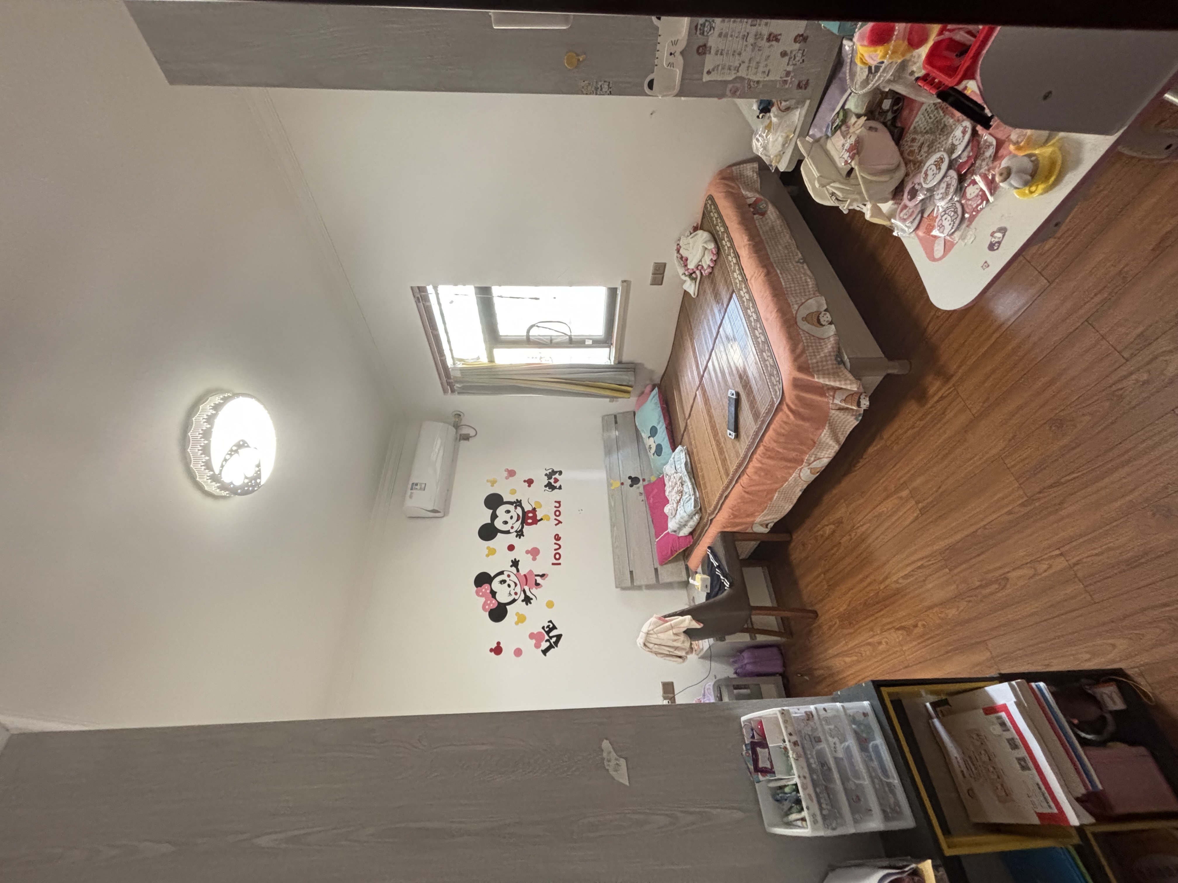 吉星金融广场(牡丹园) 3室2厅2卫 69.8万 吉星金融广场(牡丹园) 3室2厅2卫 69.8万卧室