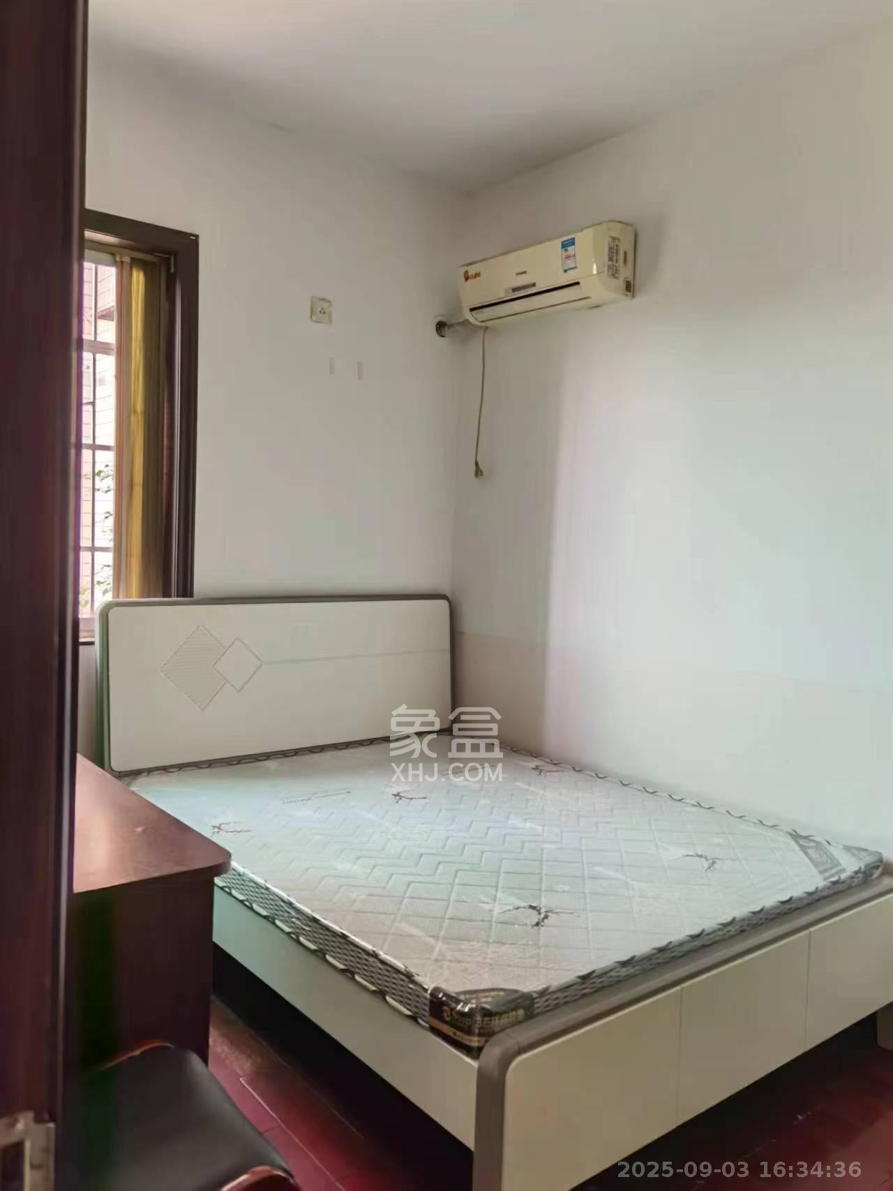 时代天骄  2室2厅1卫    2200.0元/月 时代天骄  2室2厅1卫    2200.0元/月室内图1