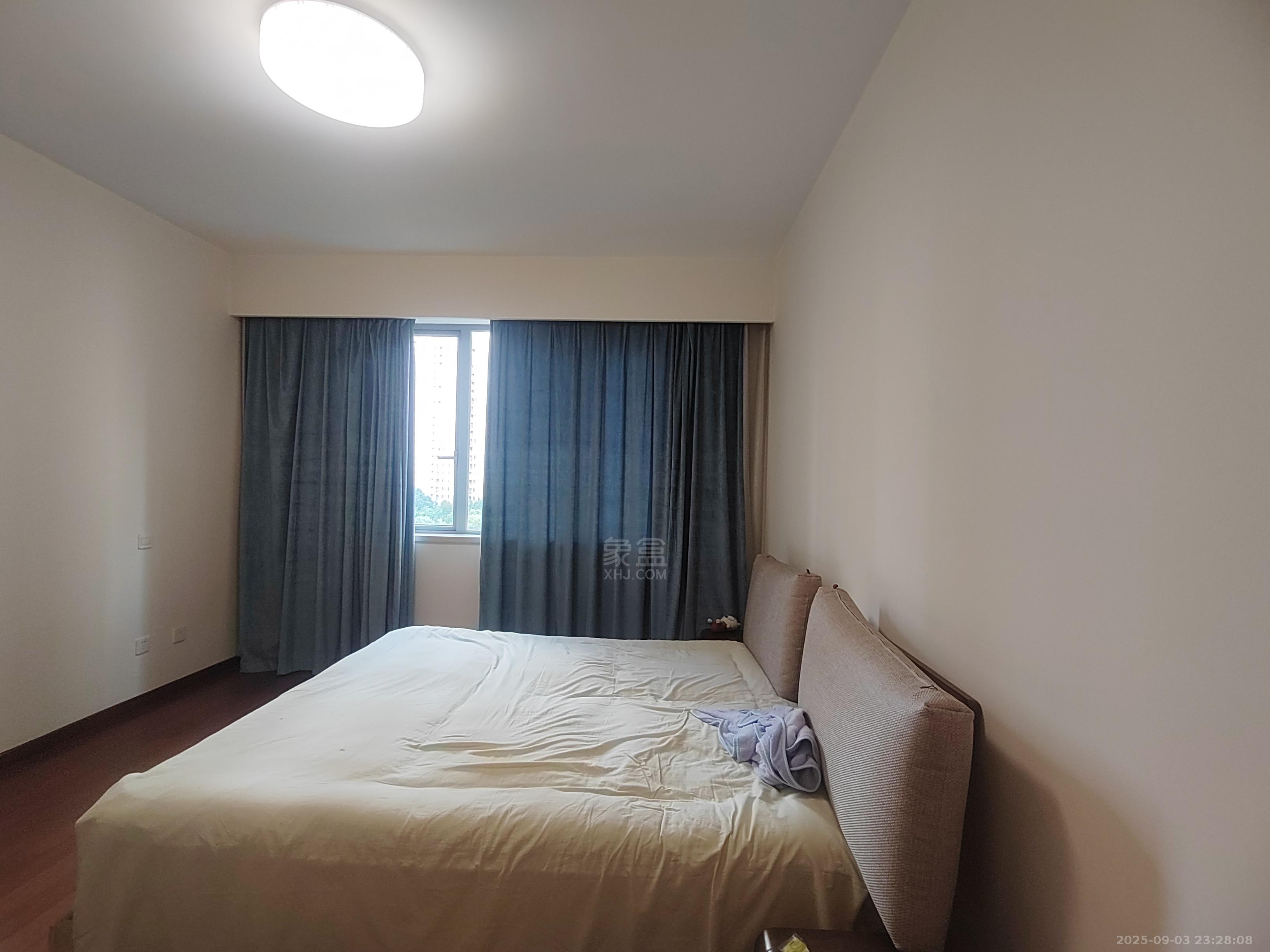 晋合湘水湾一期 3室2厅2卫 3000.0元/月 晋合湘水湾一期 3室2厅2卫 3000.0元/月室内图