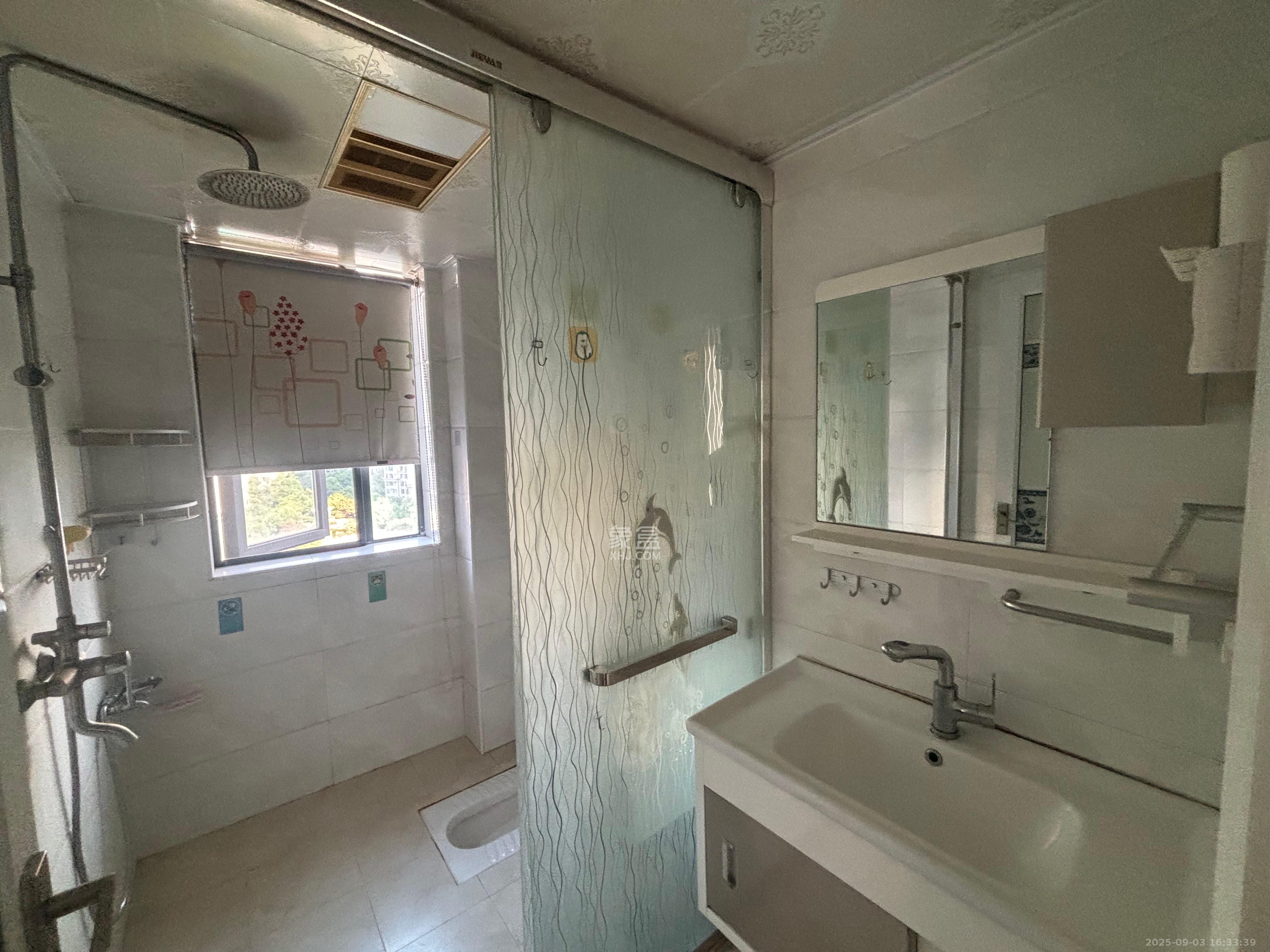 恒基凯旋门一二期 3室2厅1卫 2100.0元/月 恒基凯旋门一二期 3室2厅1卫 2100.0元/月室内图