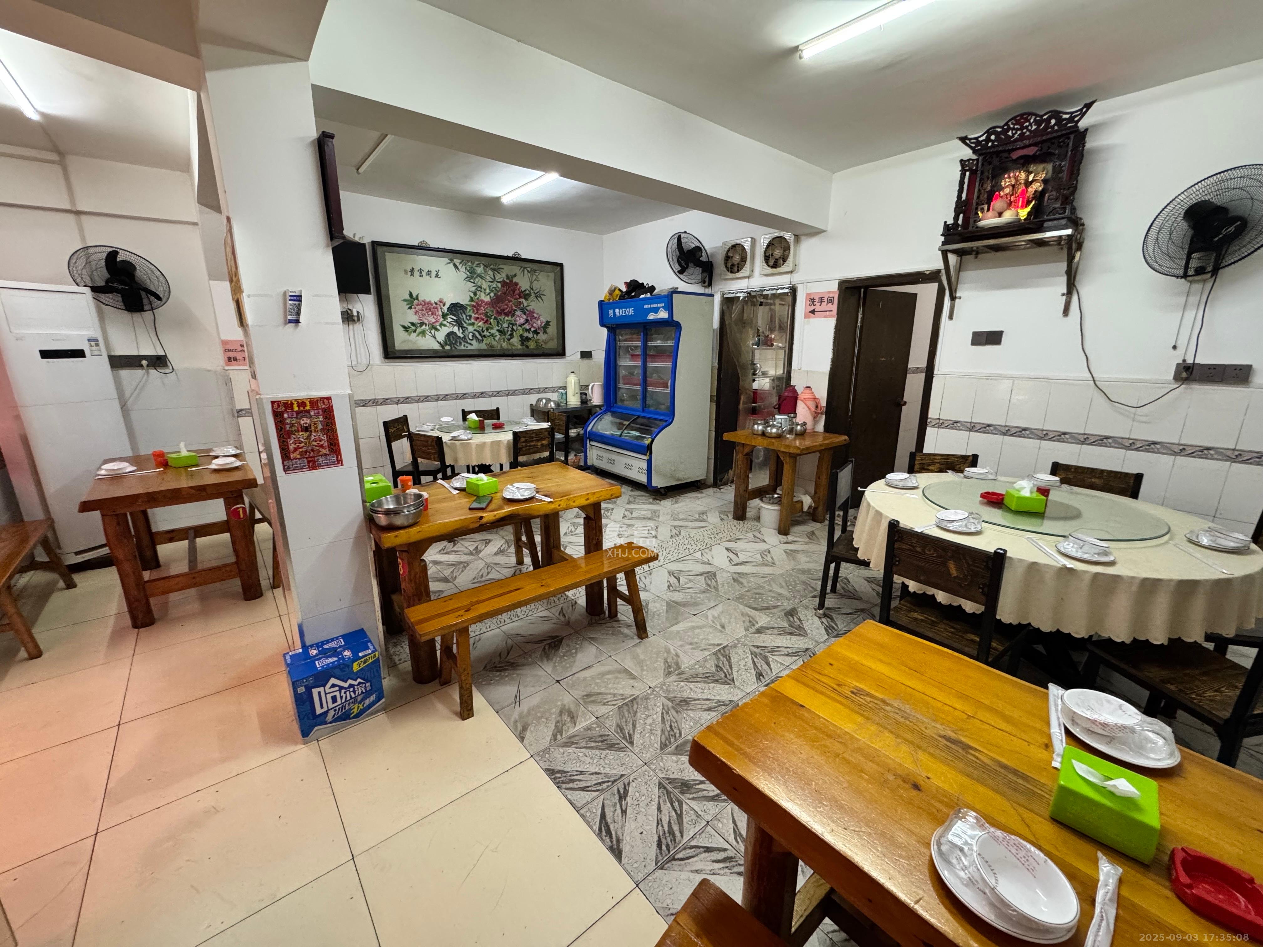 人民新村  2室2厅1卫    2800.0元/月 人民新村  2室2厅1卫    2800.0元/月室内图