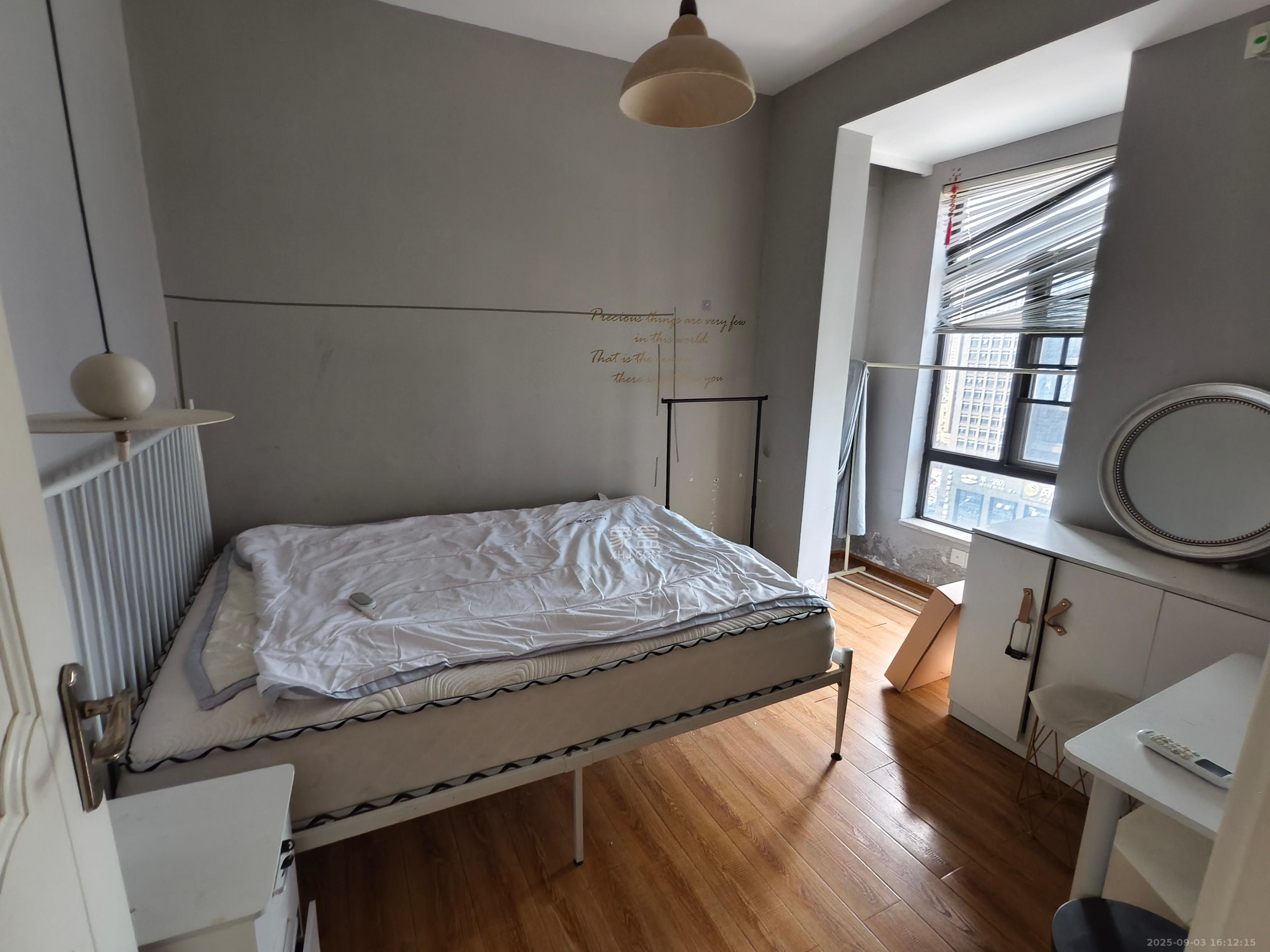 湘域城邦(湘域国际中心) 2室1厅1卫 3200.0元/月 湘域城邦(湘域国际中心) 2室1厅1卫 3200.0元/月室内图