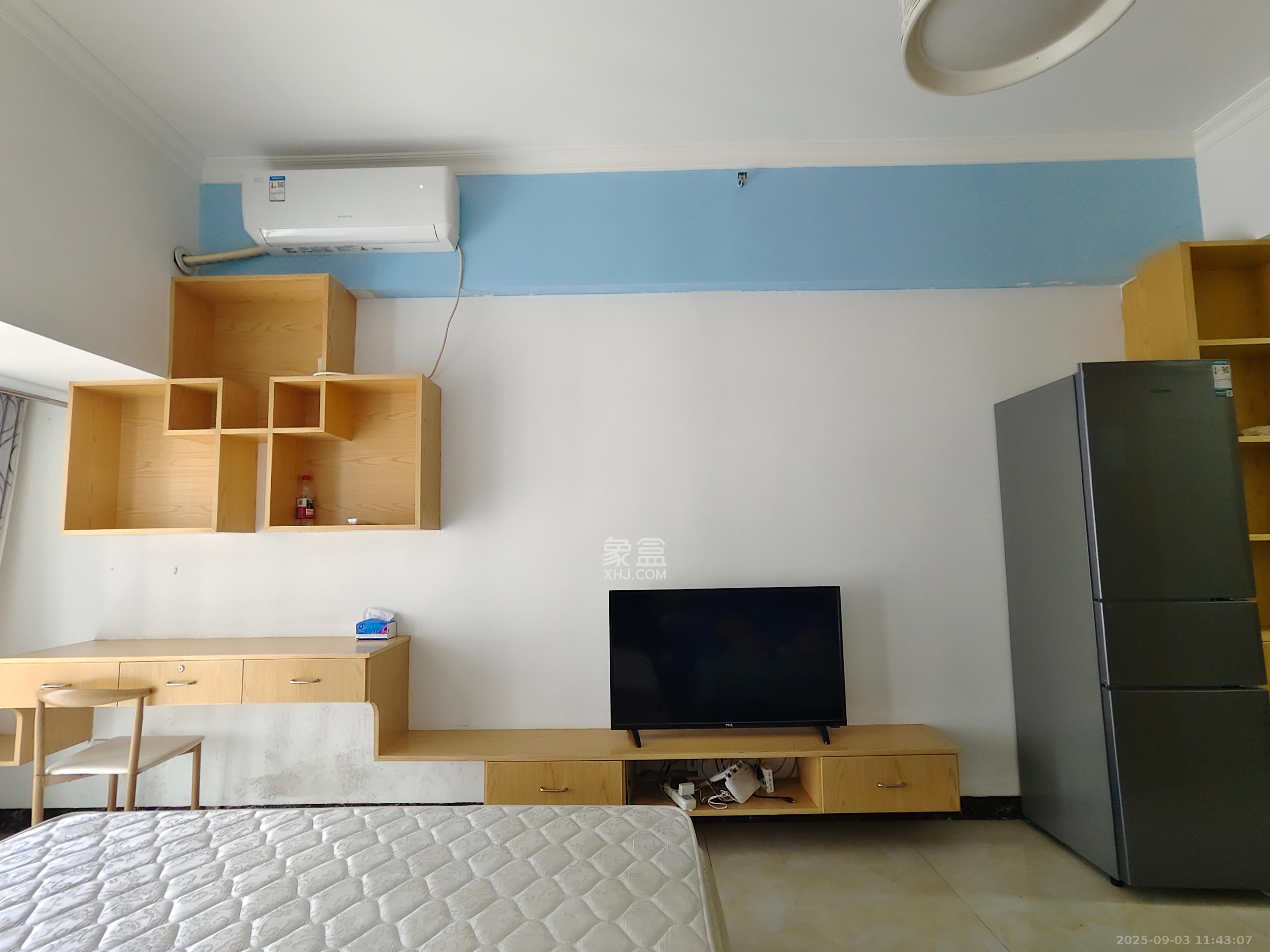 达美D6区  1室1厅1卫   1500.00元/月室内图