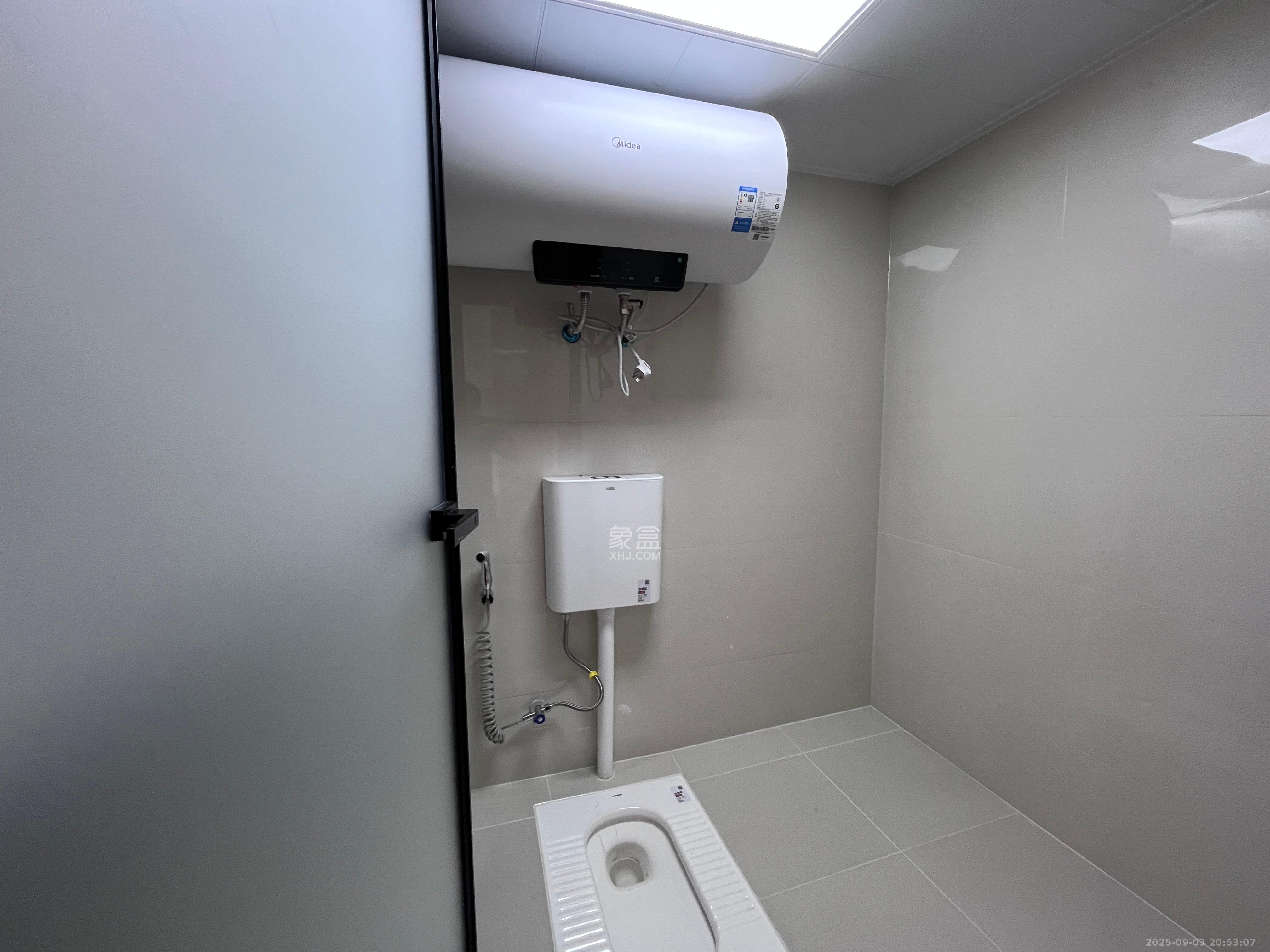 新城悦隽公园 1室0厅0卫 1800.00元/月 新城悦隽公园 1室0厅0卫 1800.00元/月室内图