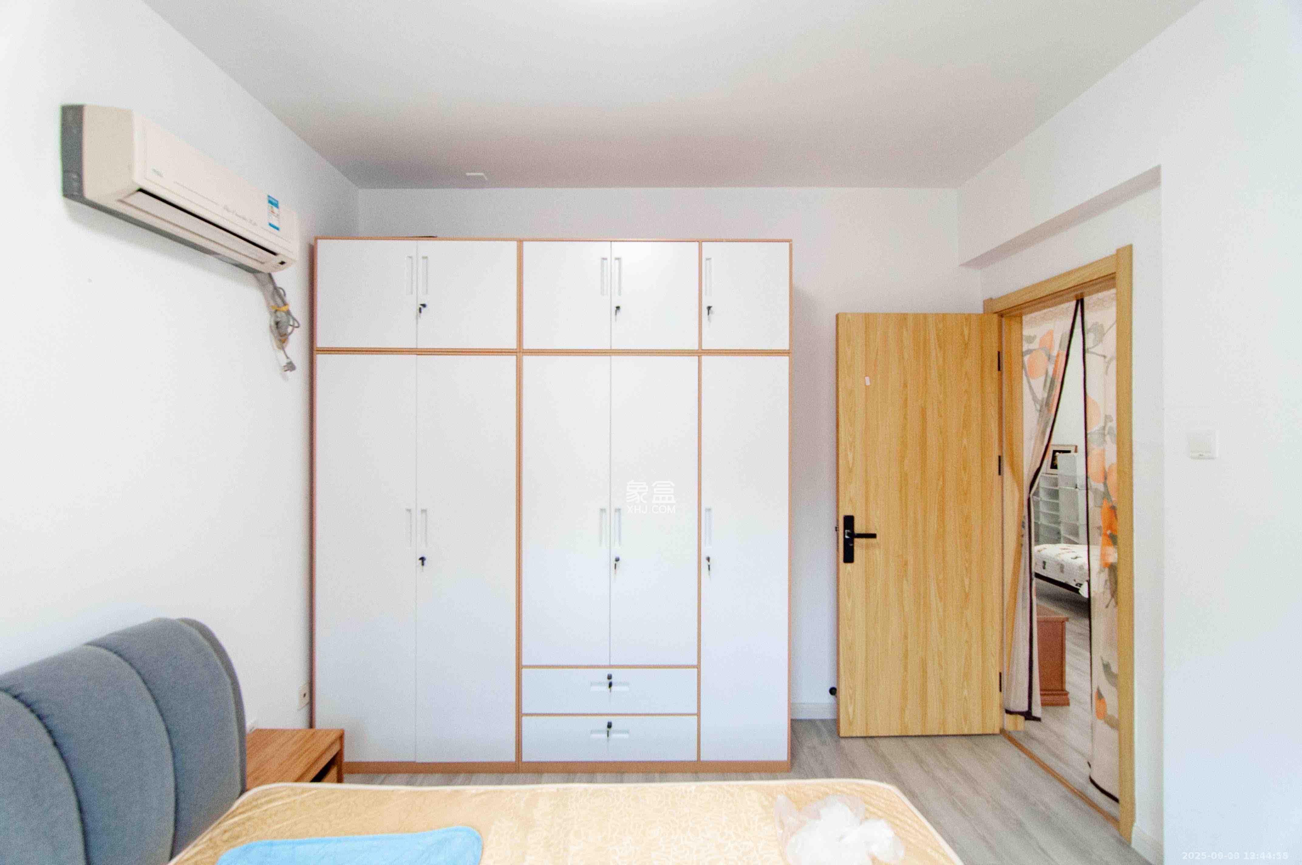 达美D6区 3室2厅1卫 3100.0元/月 达美D6区 3室2厅1卫 3100.0元/月室内图