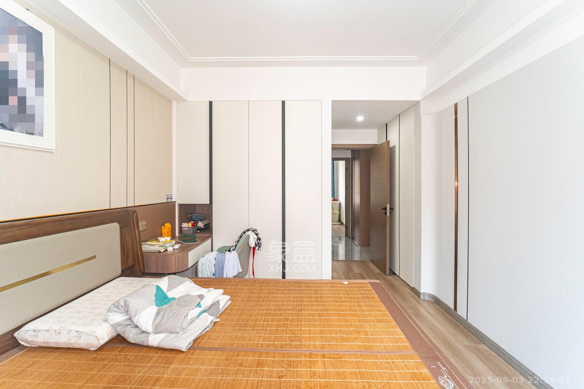 映悦星府  3室2厅2卫    98.5万 映悦星府  3室2厅2卫    98.5万卧室